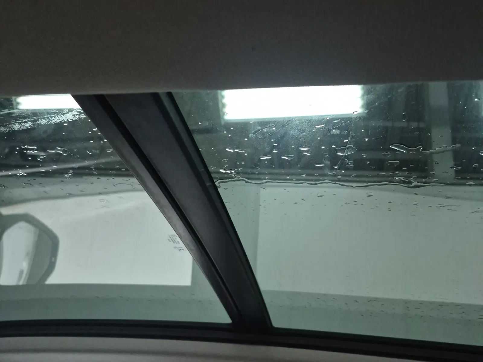 Interior Roof Photo