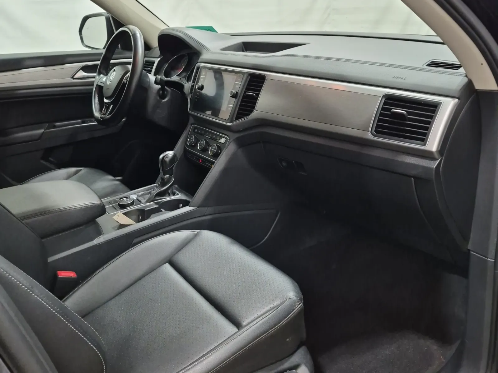 Right Side Interior Photo