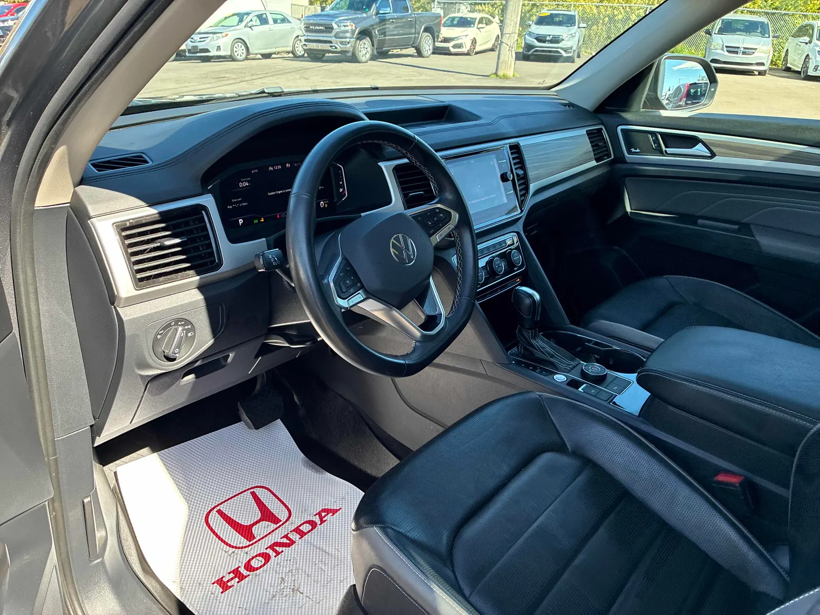 Interior driver side