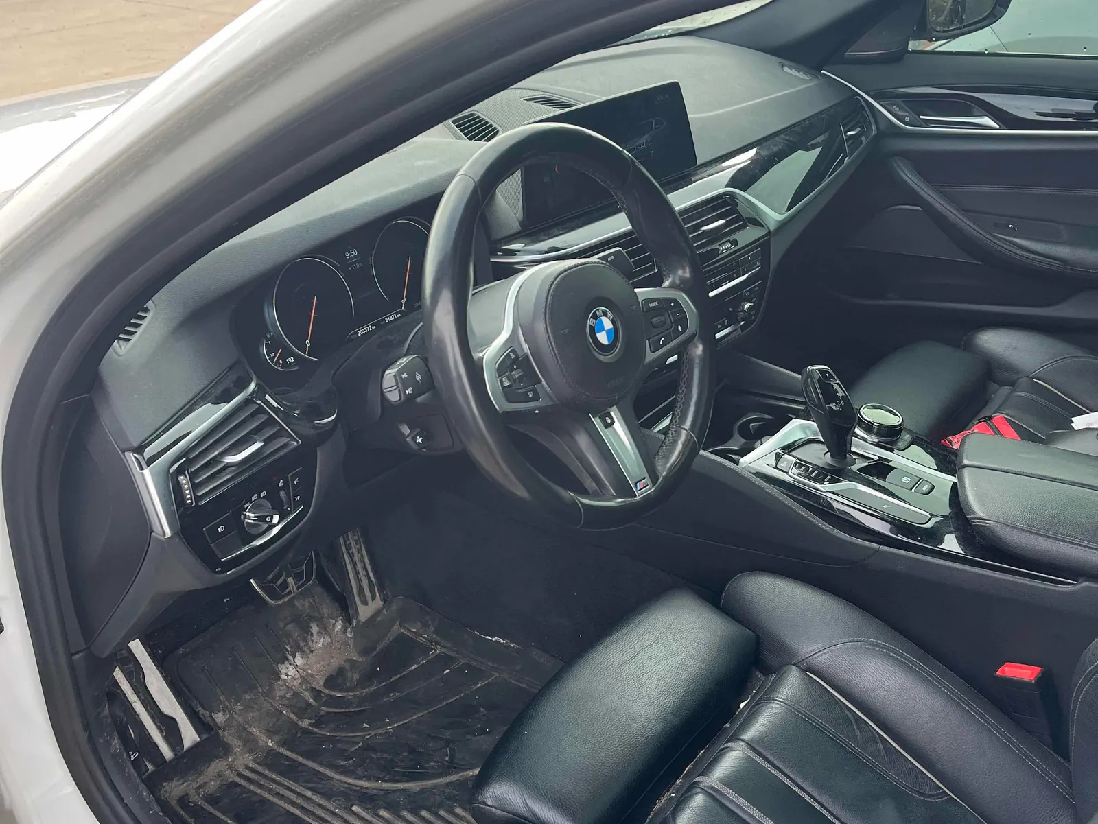Interior driver side