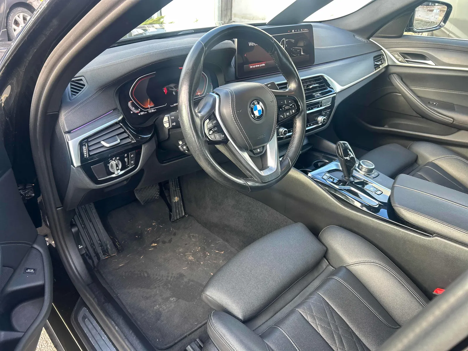 Interior driver side