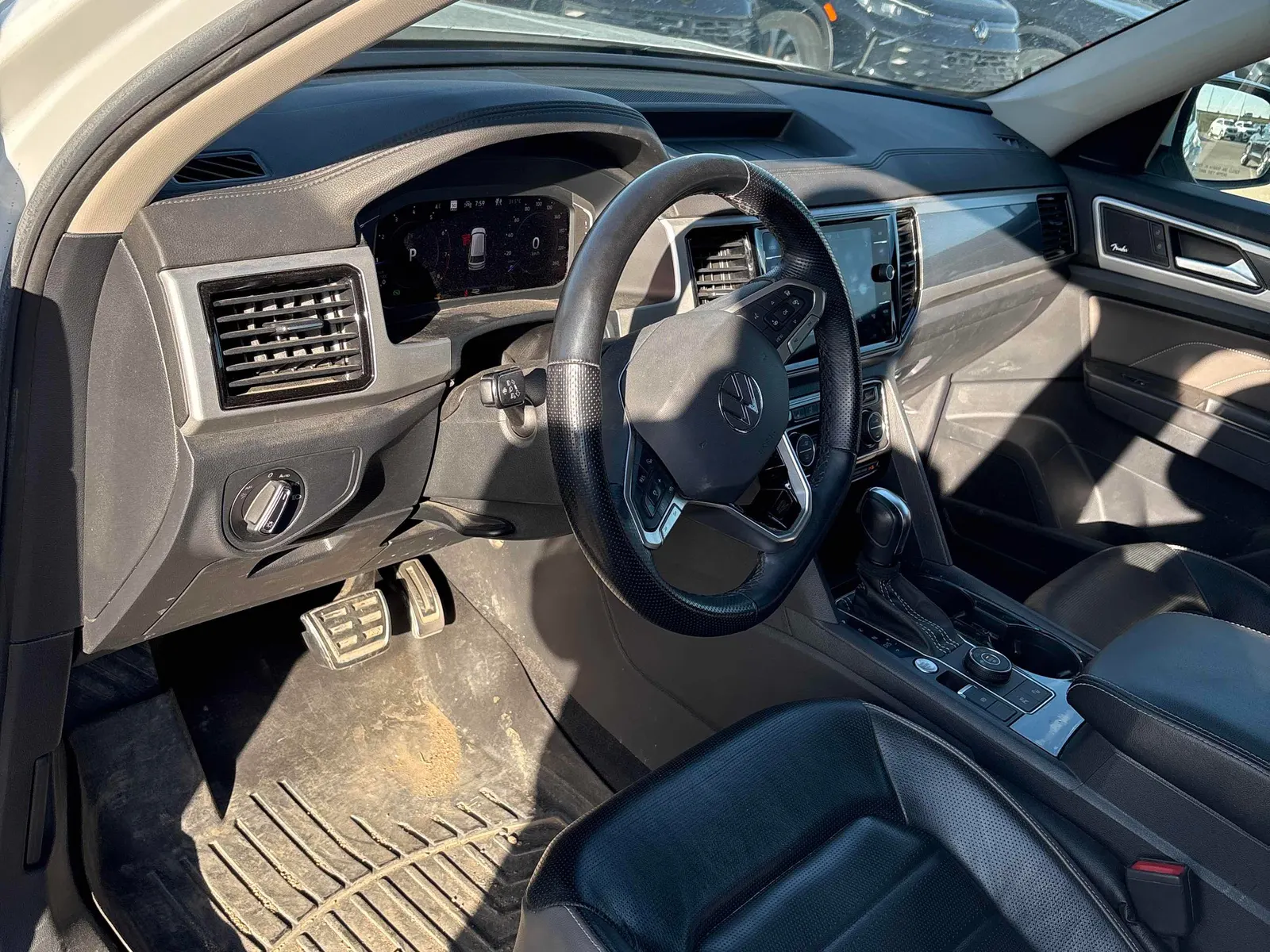 Interior driver side