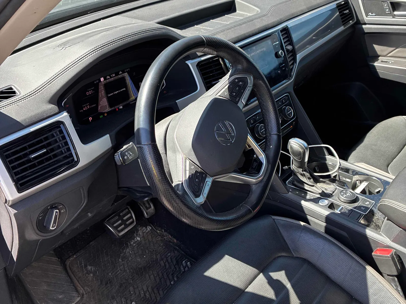 Interior driver side