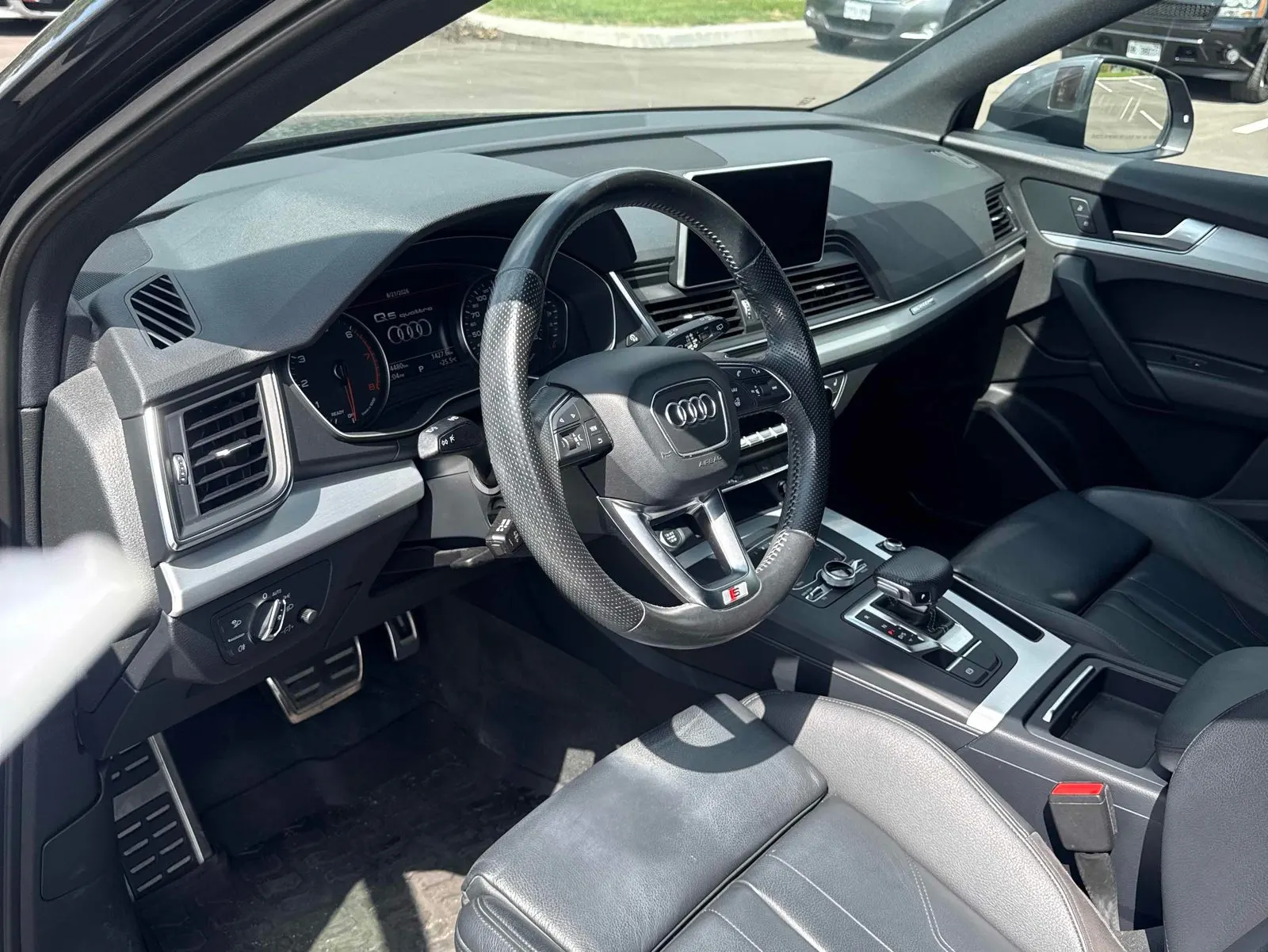 Interior driver side