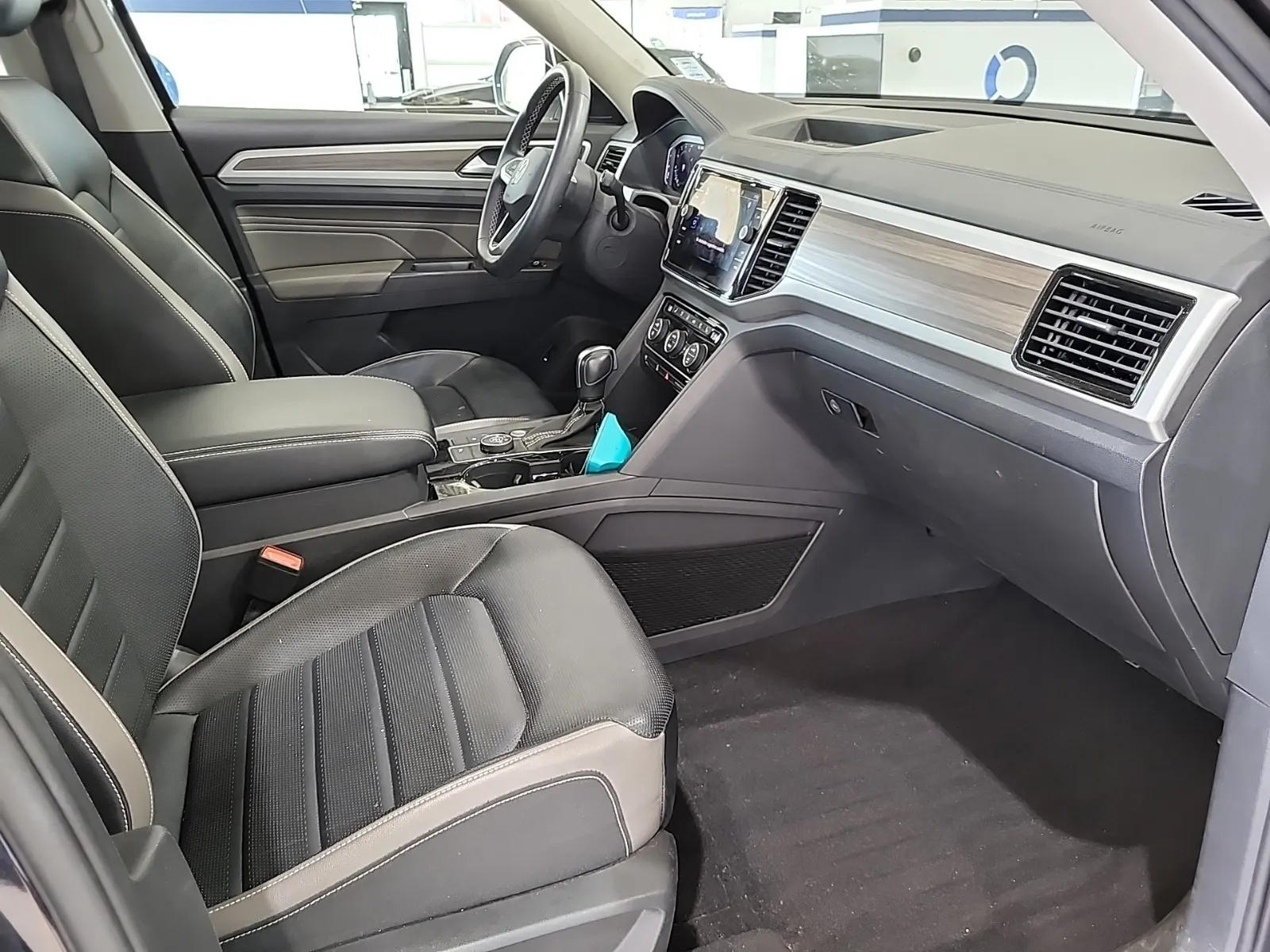 Right Side Interior Photo