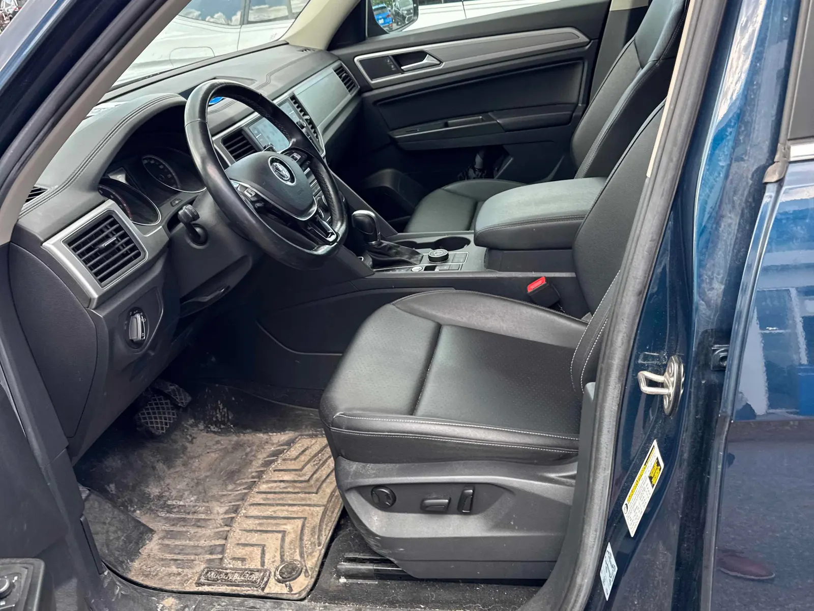 Interior driver side
