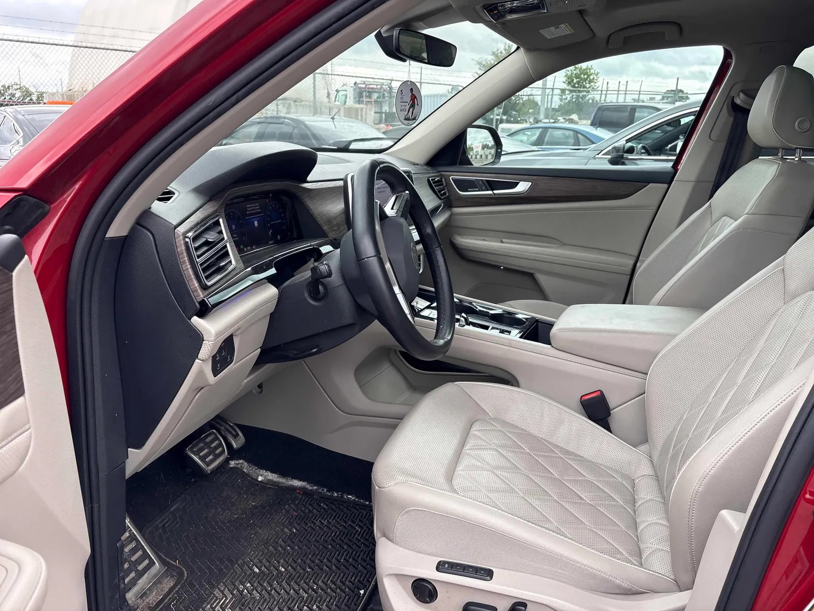 Interior driver side