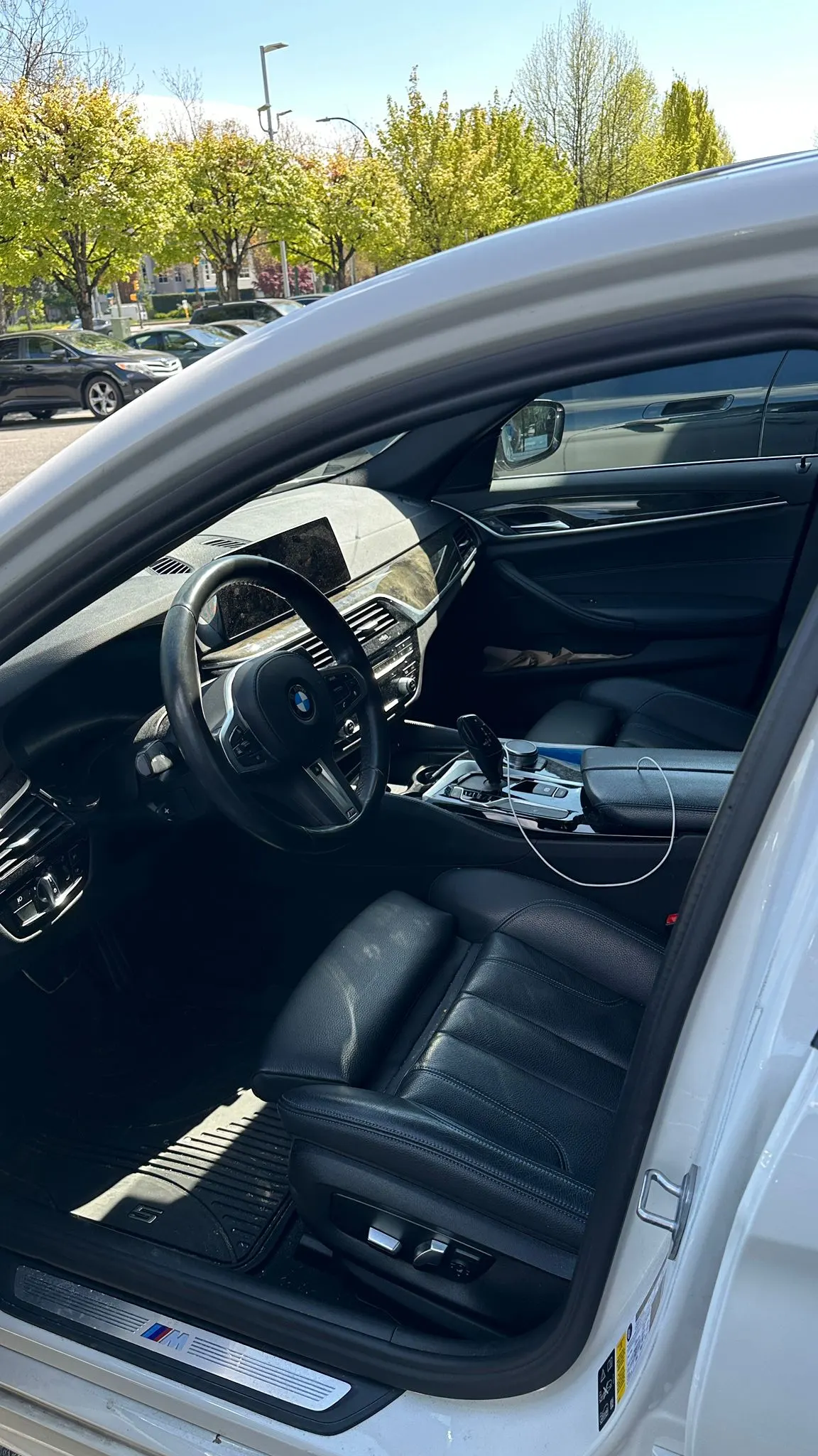 Interior driver side