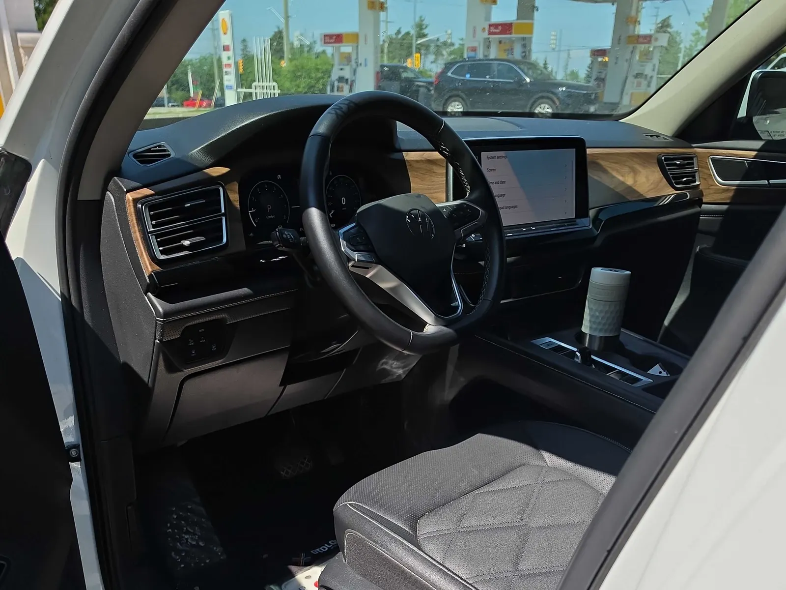 Interior driver side