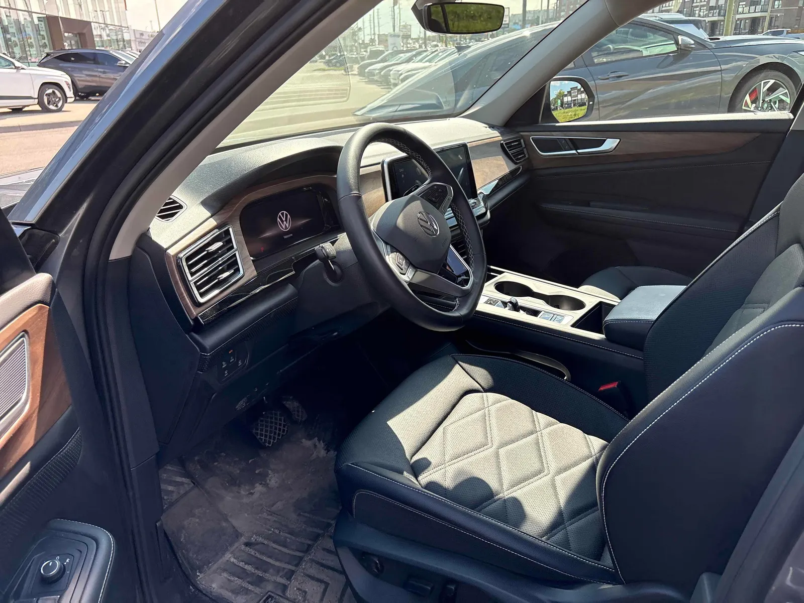 Interior driver side