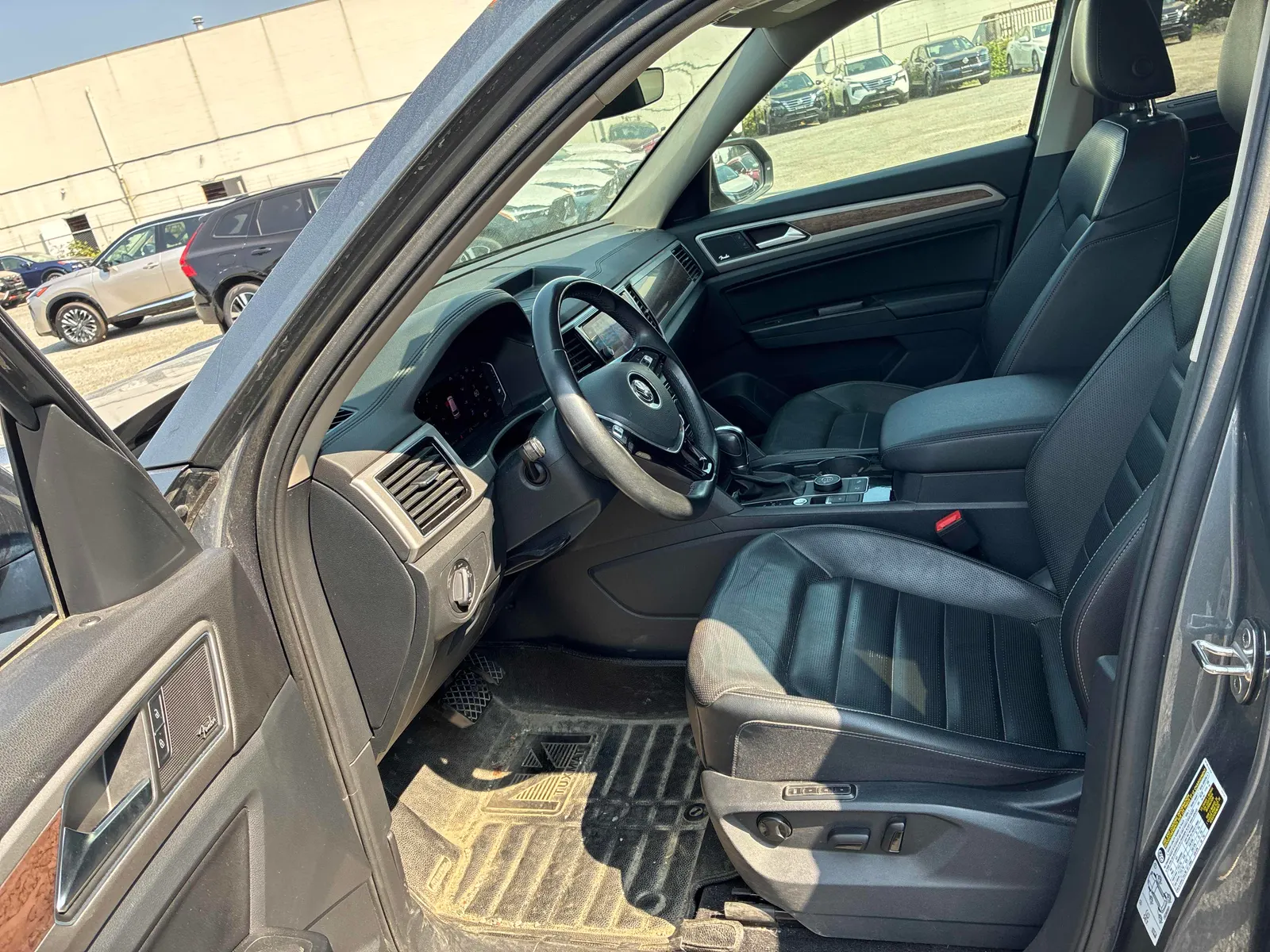 Interior driver side