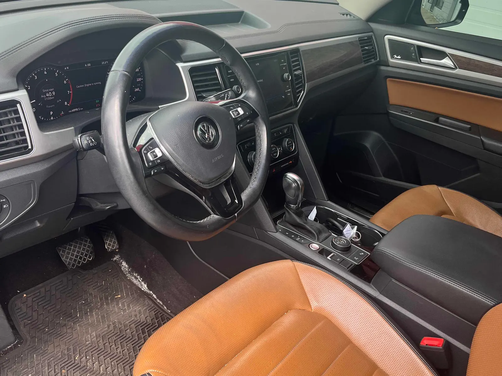 Interior driver side