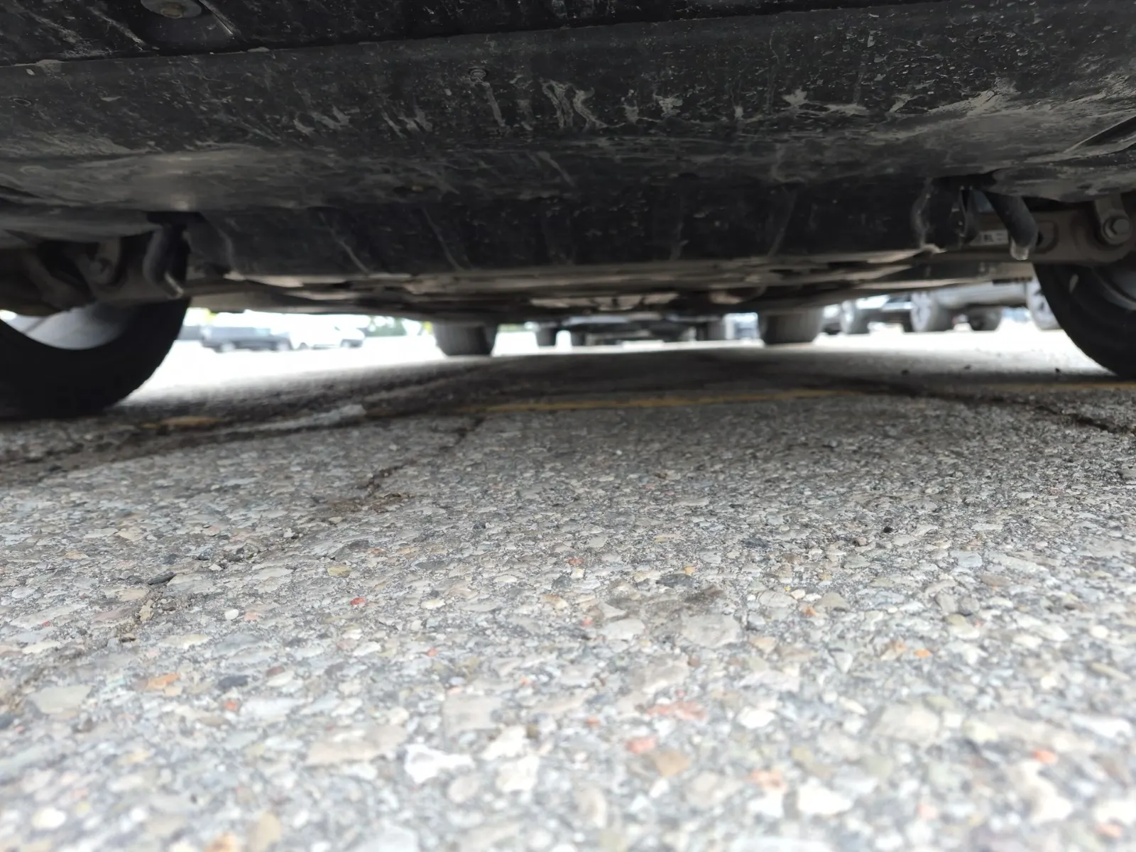 Undercarriage - Front Photo