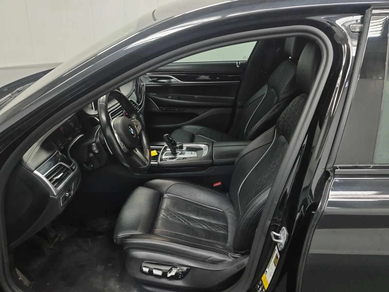 Front Interior Photo