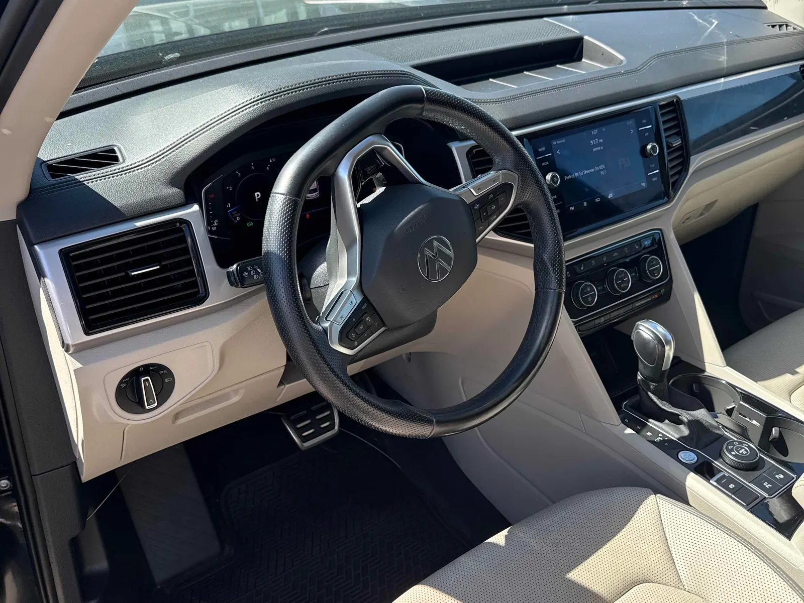 Interior driver side