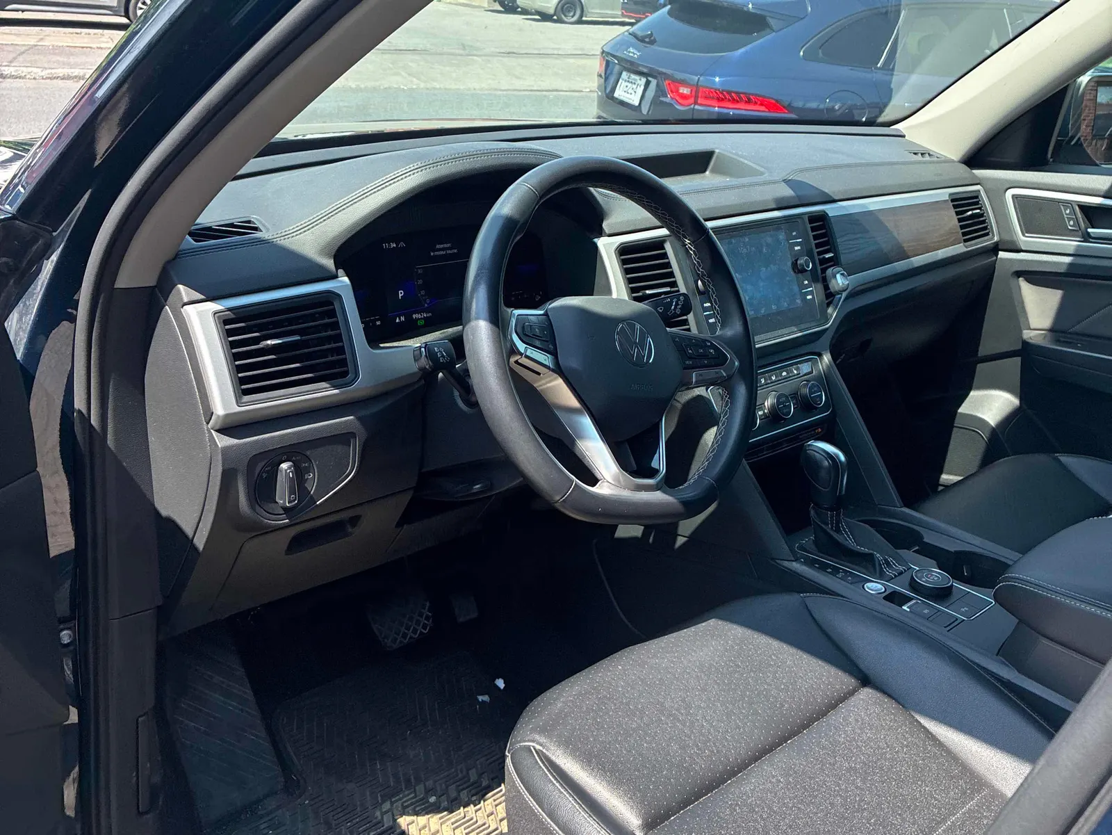 Interior driver side