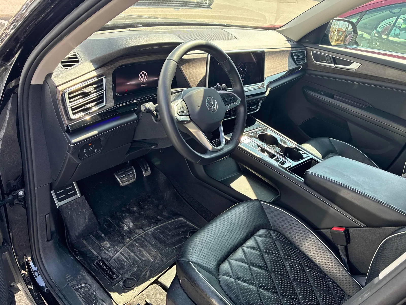 Interior driver side
