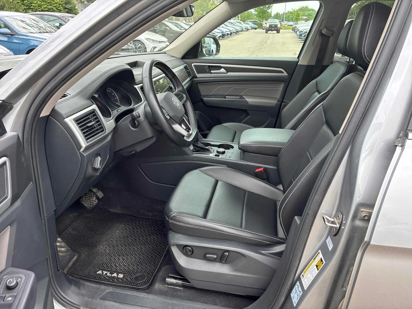 Interior driver side