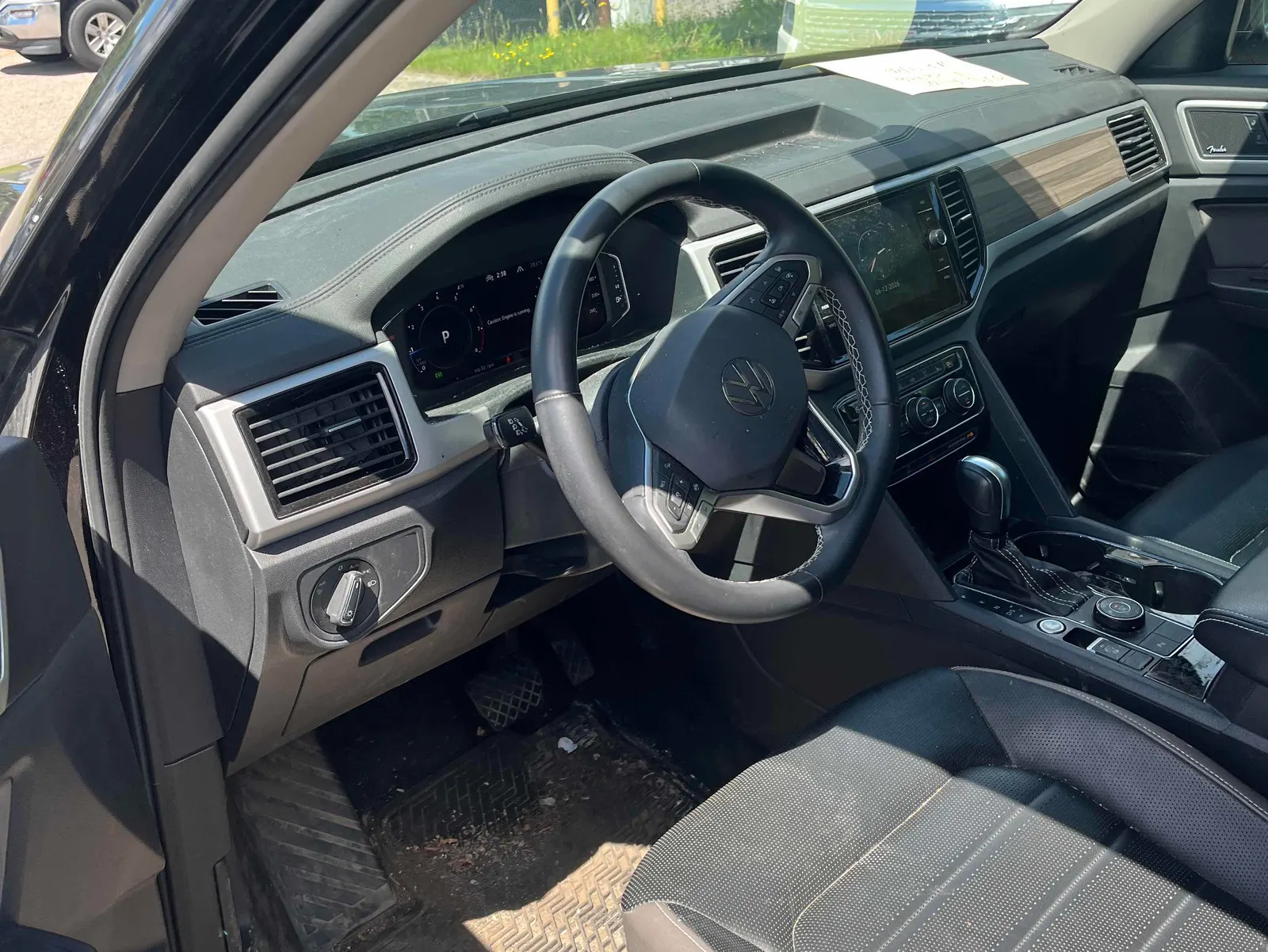 Interior driver side