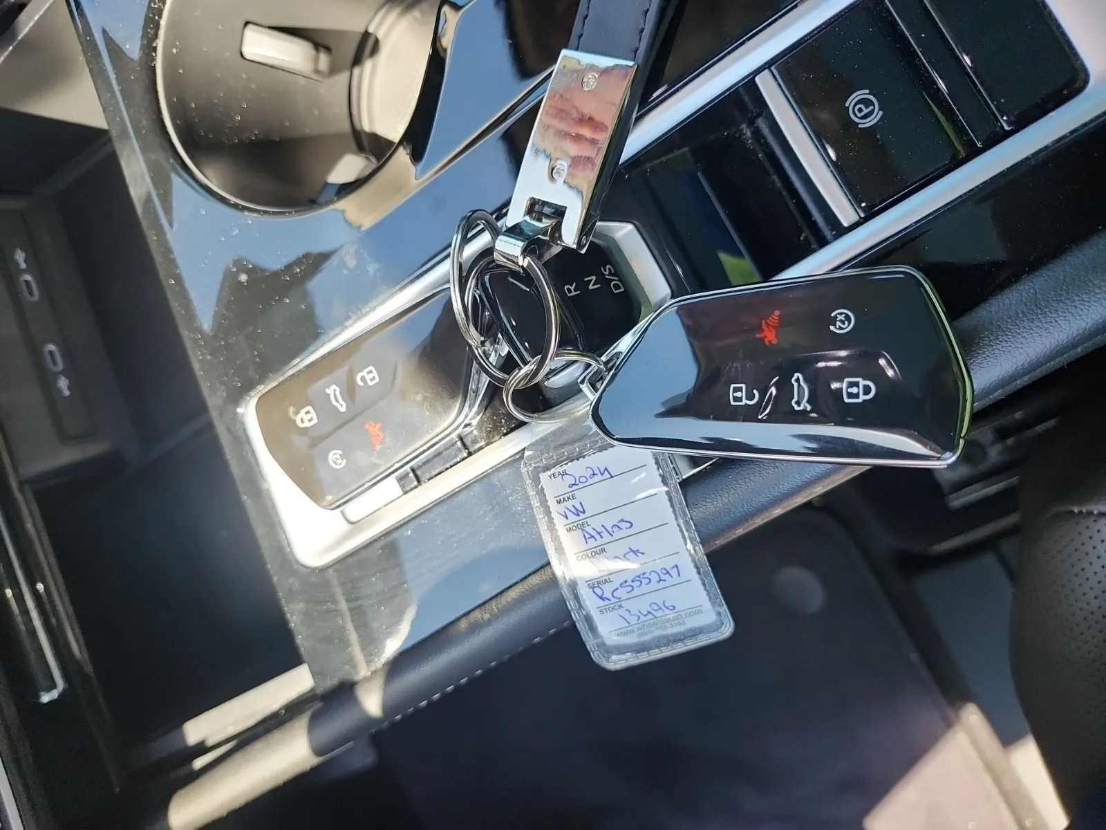 Keys/Fobs/Manual Photo