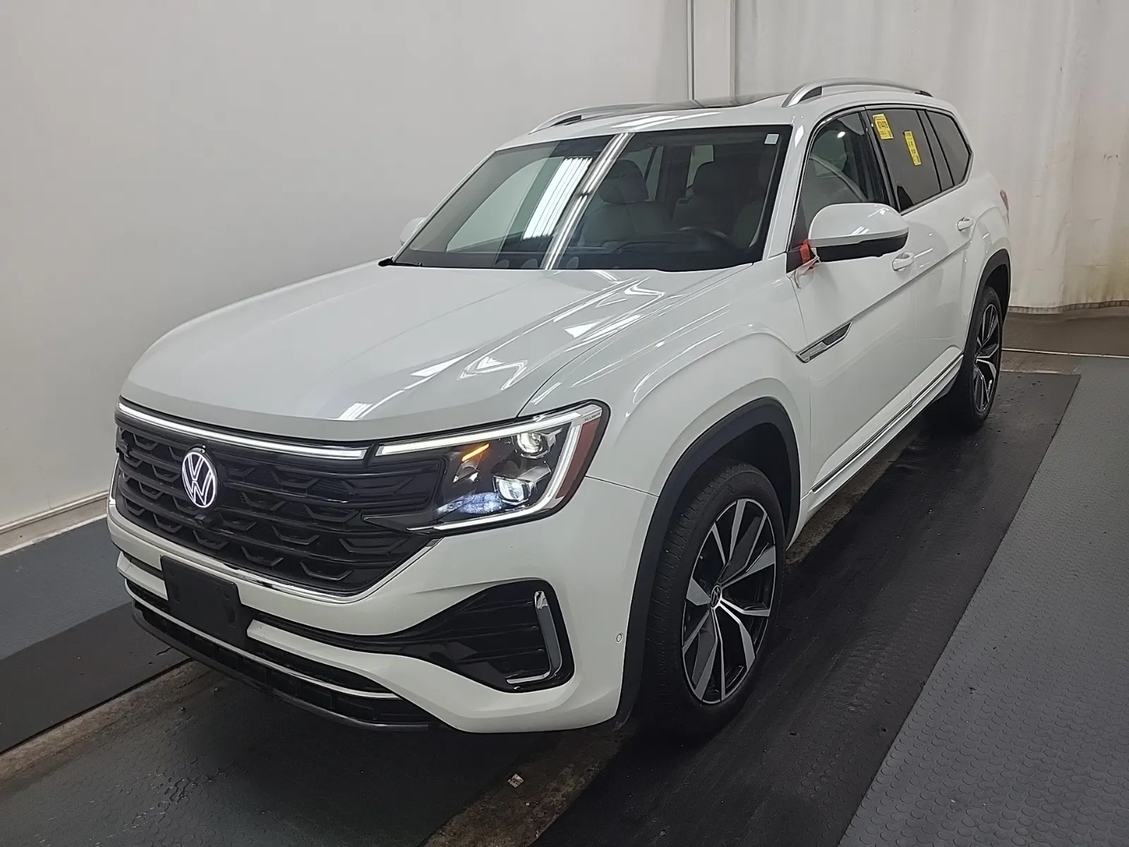 2025 Volkswagen Atlas