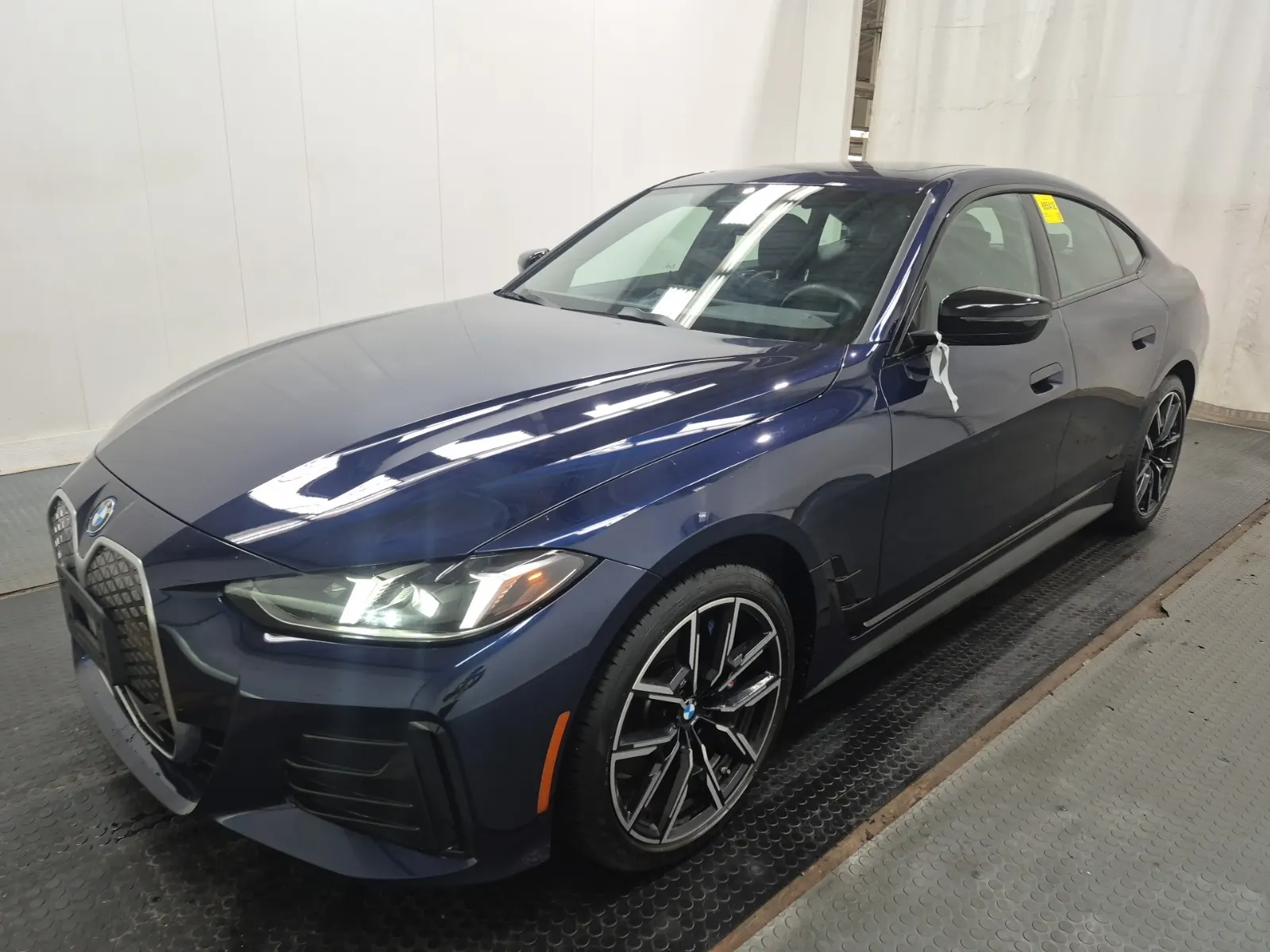 2025 BMW i4