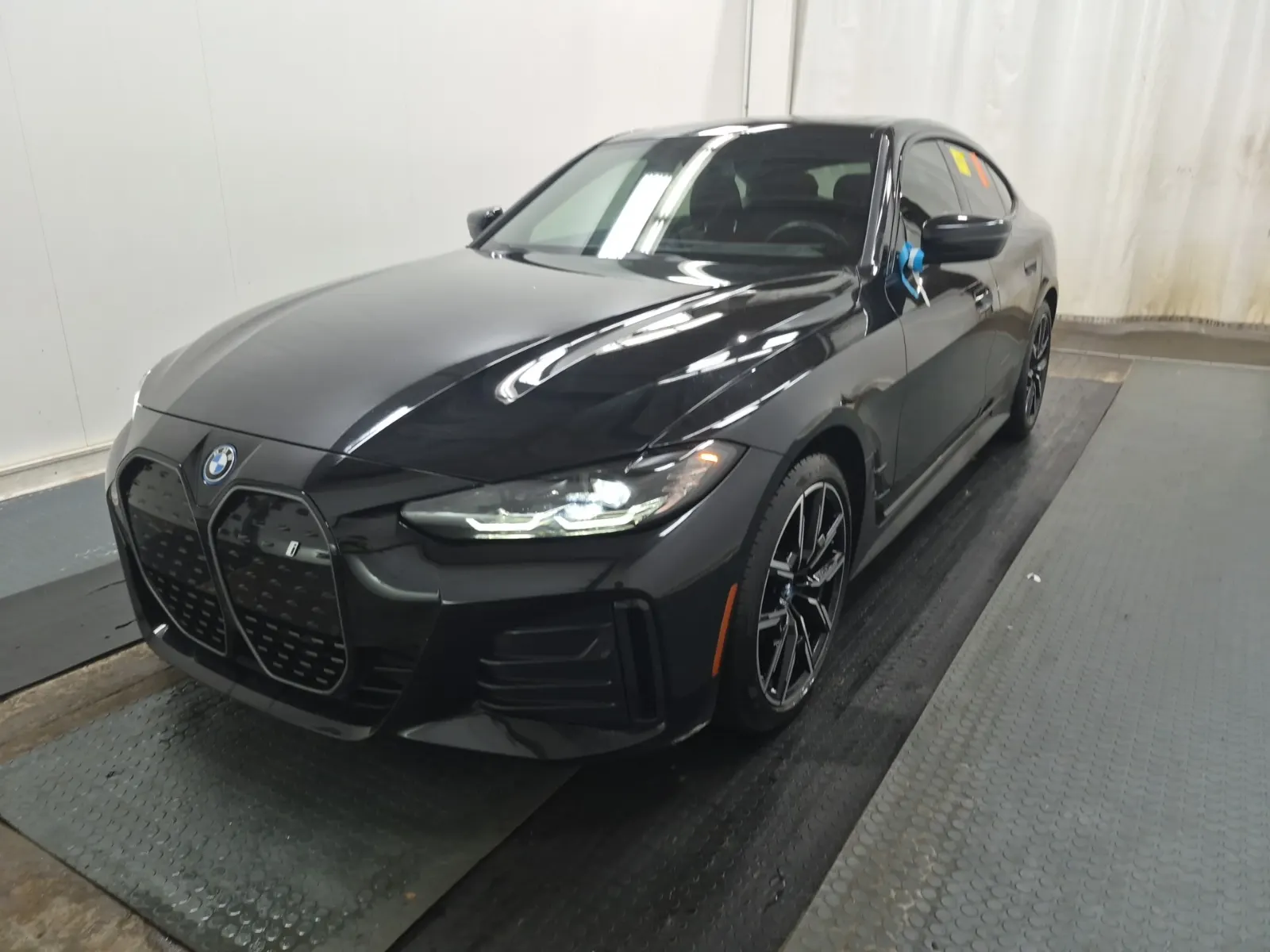 2024 BMW i4