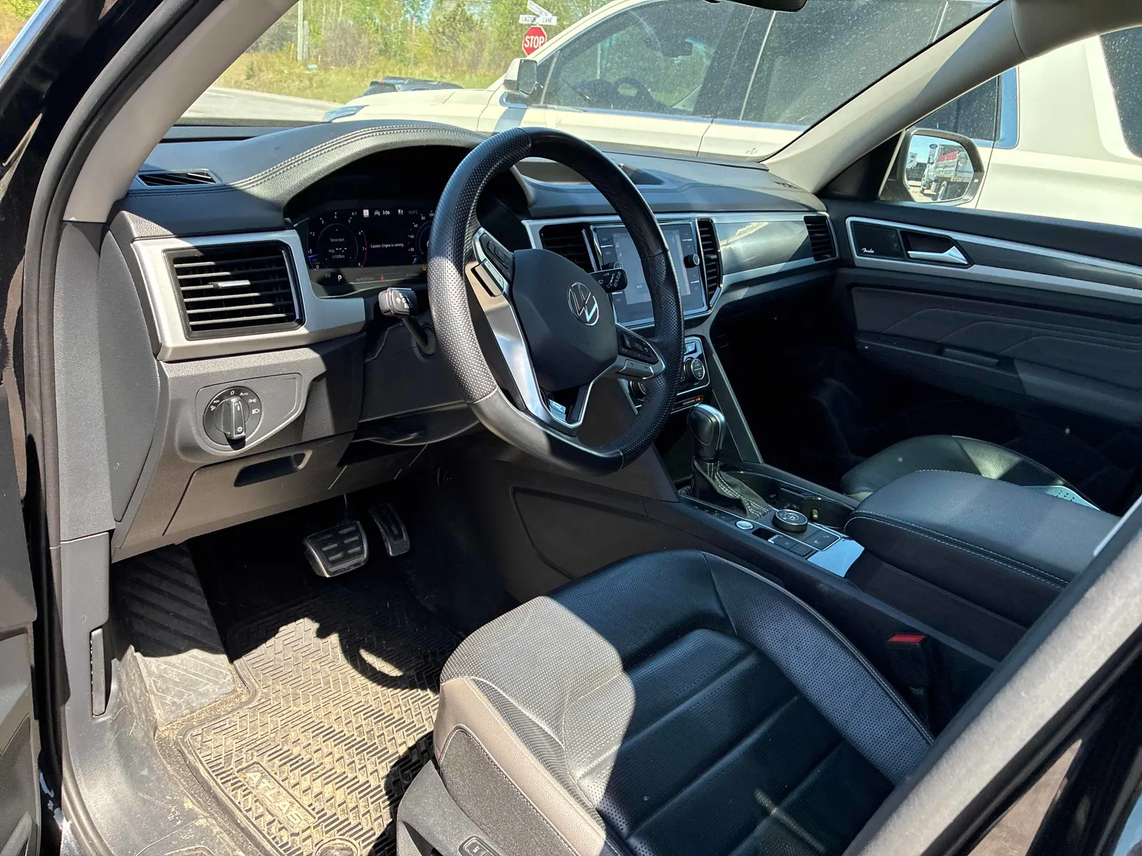 Interior driver side