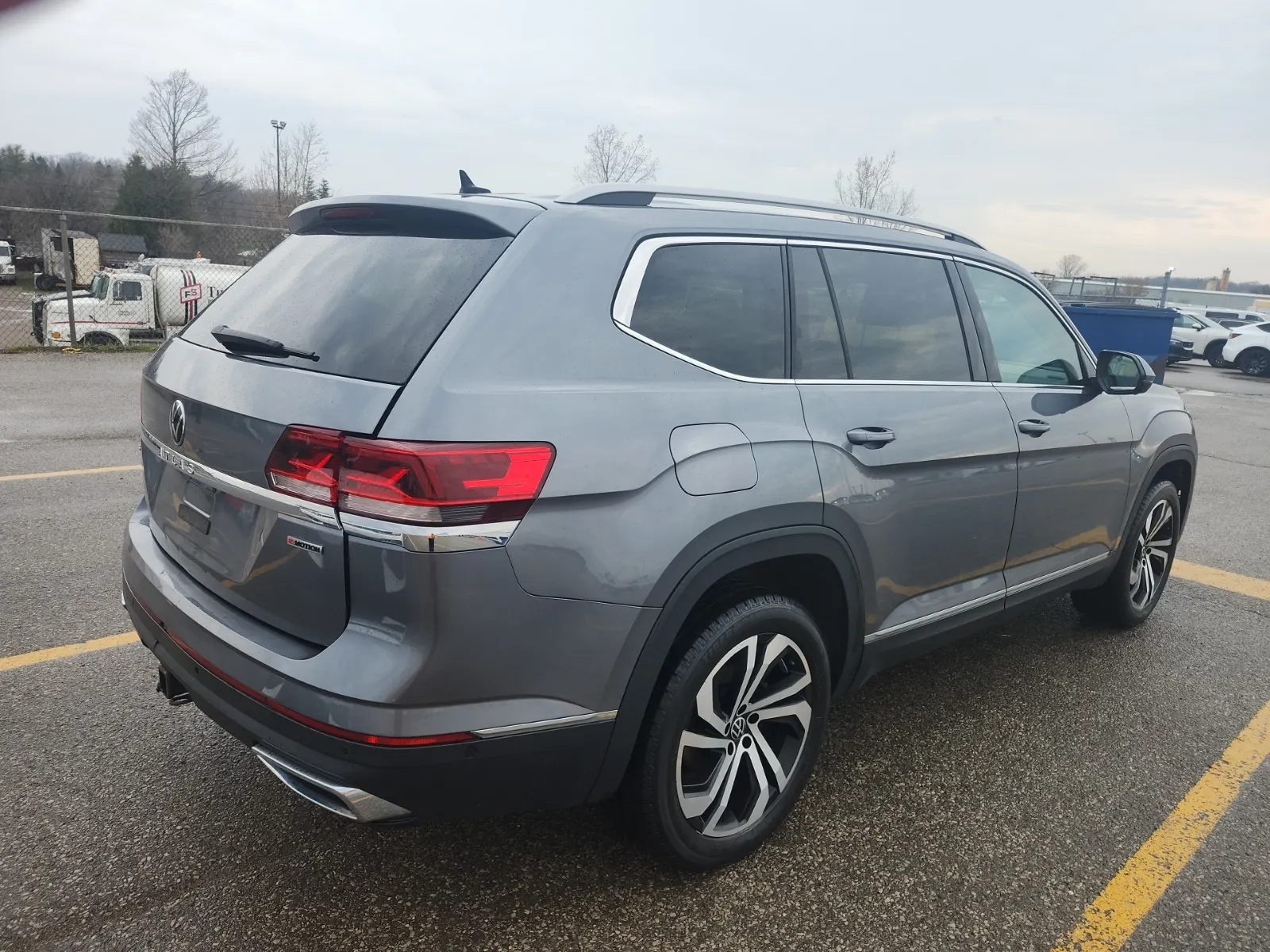 Passenger Rear 3/4 Photo