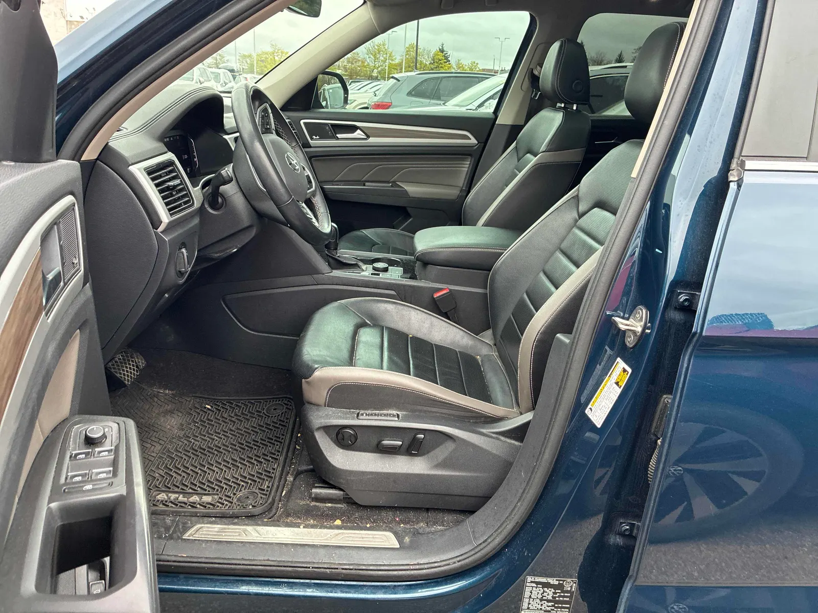 Interior driver side