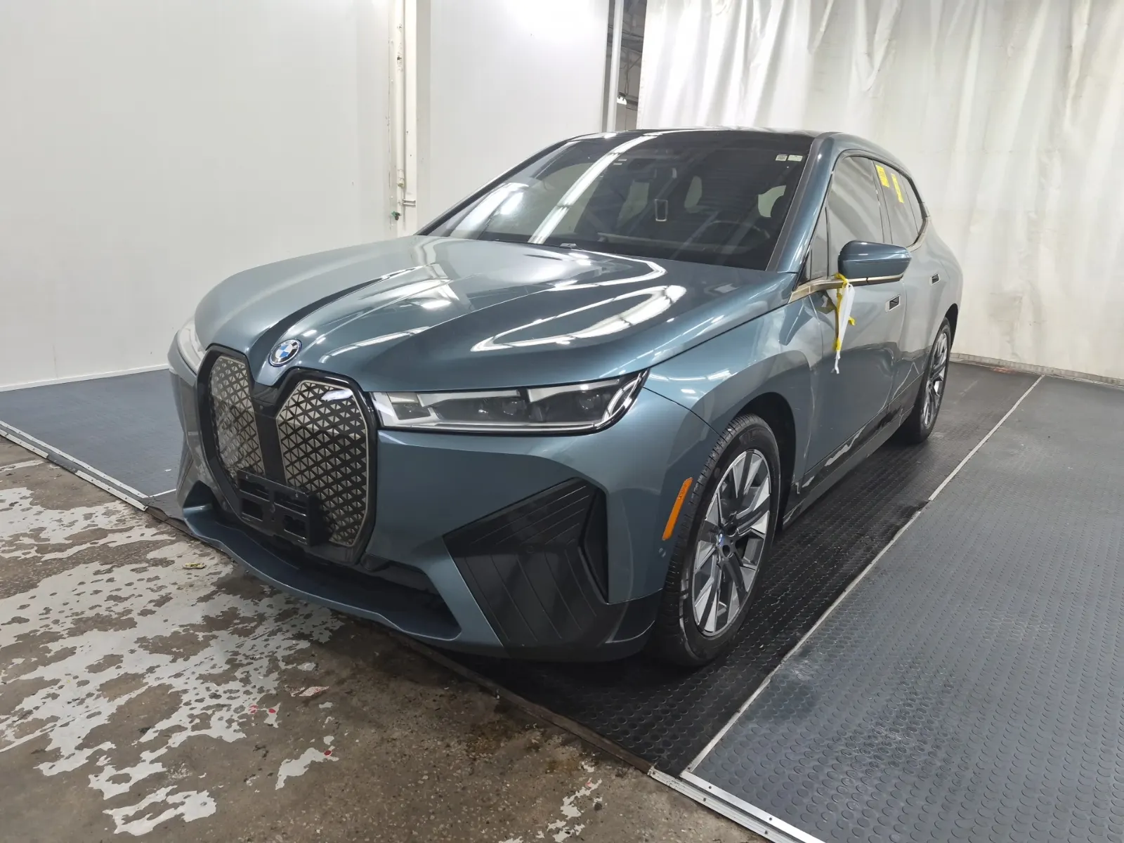 2022 BMW iX