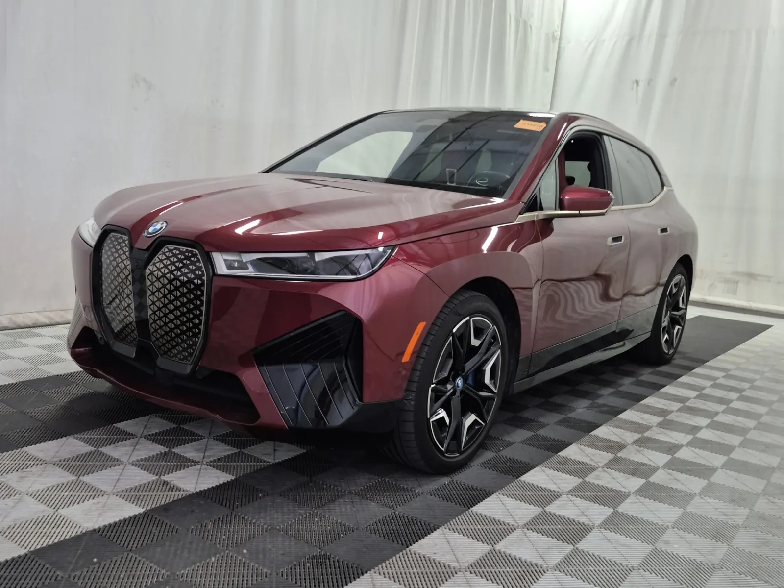 2022 BMW iX