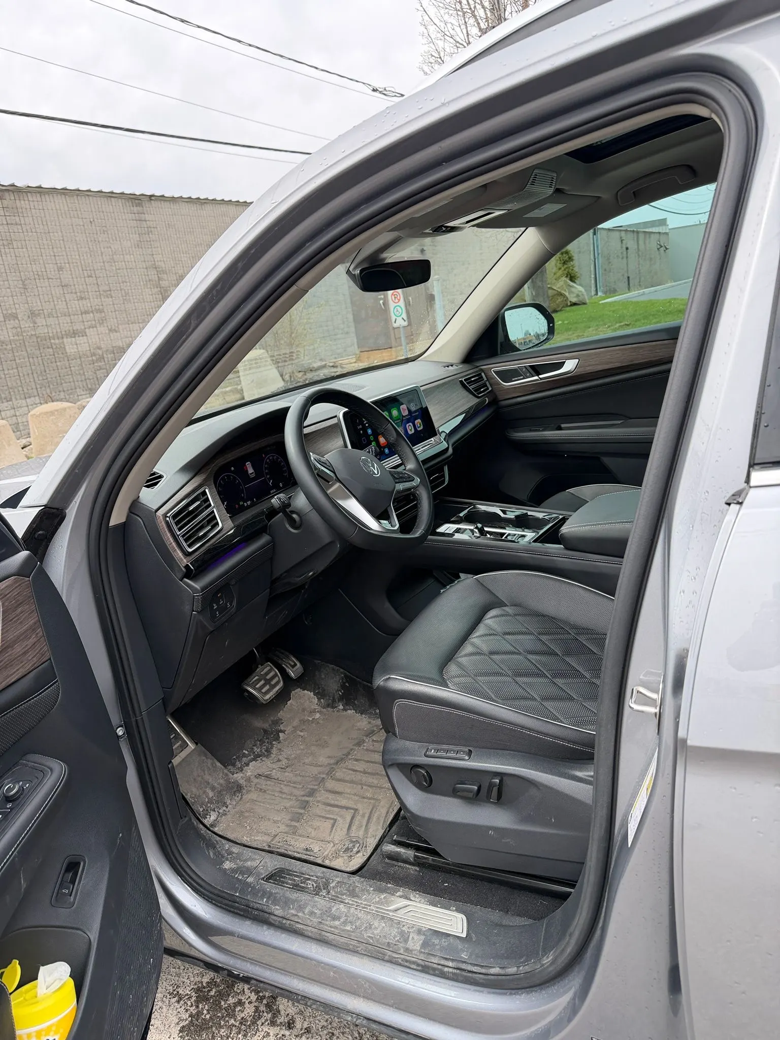 Interior driver side