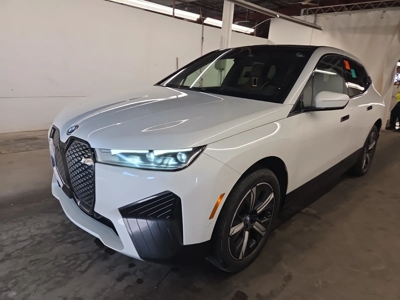 2022 BMW iX