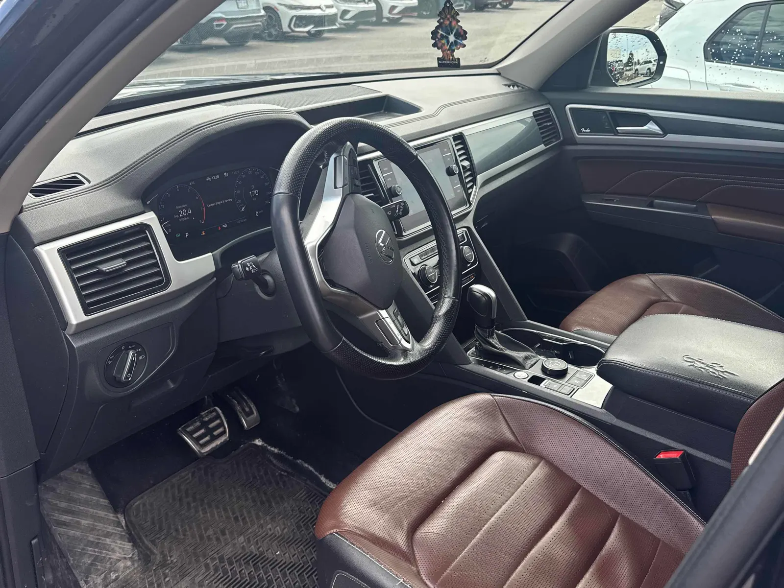Interior driver side