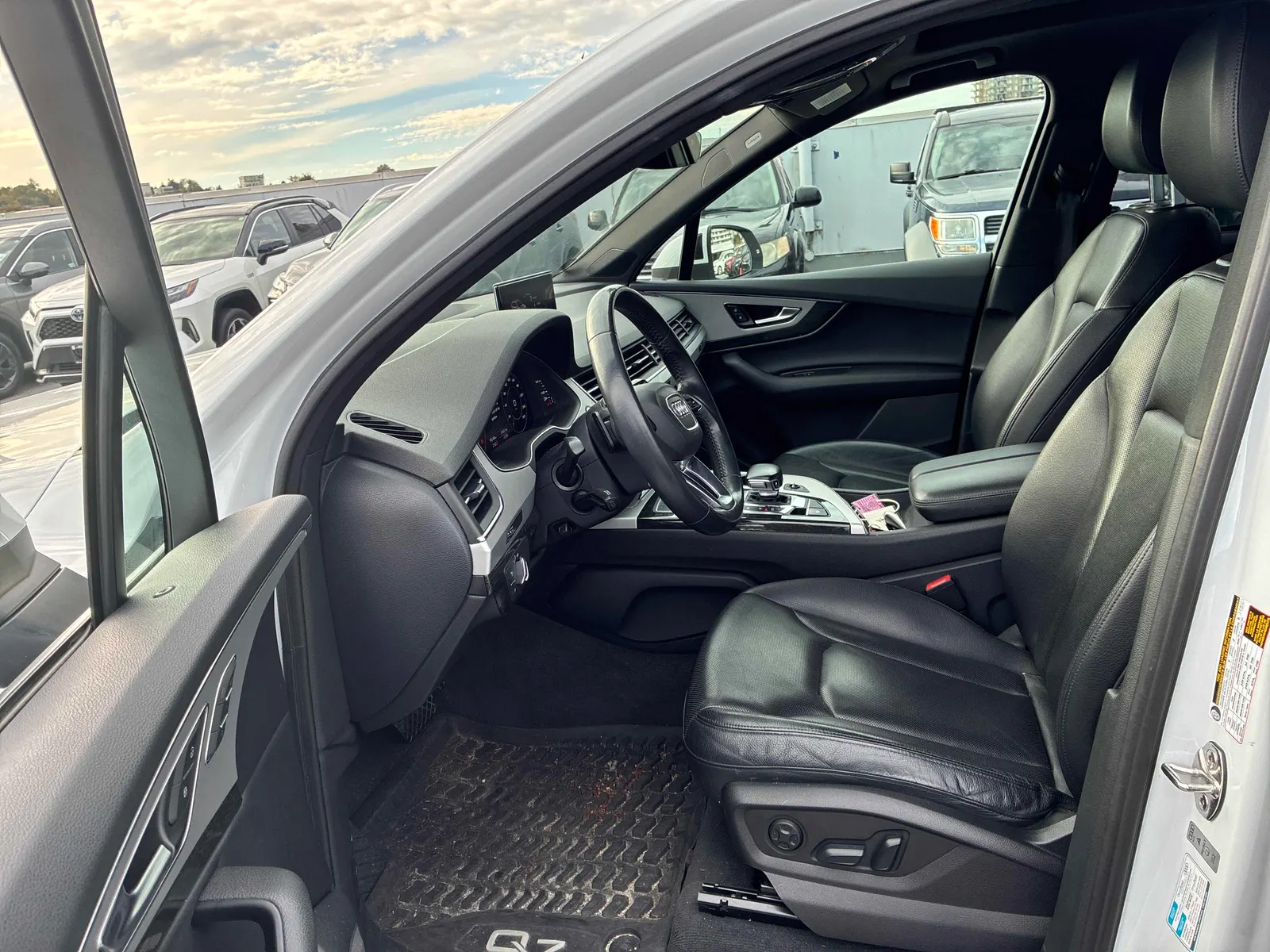 Interior driver side