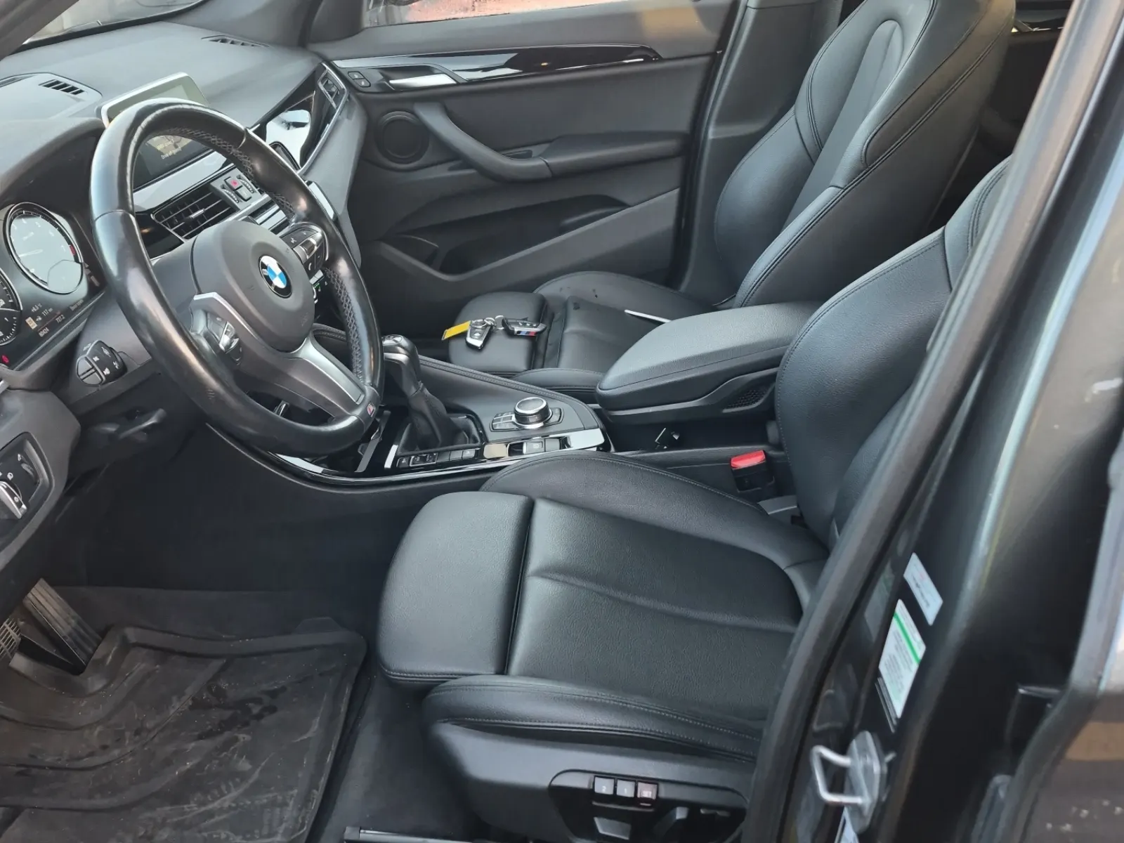 Front Interior Photo