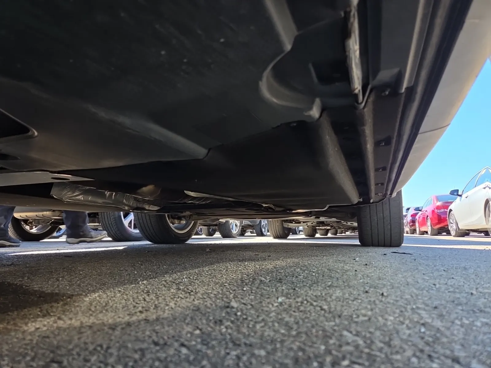 Undercarriage - Passenger Photo