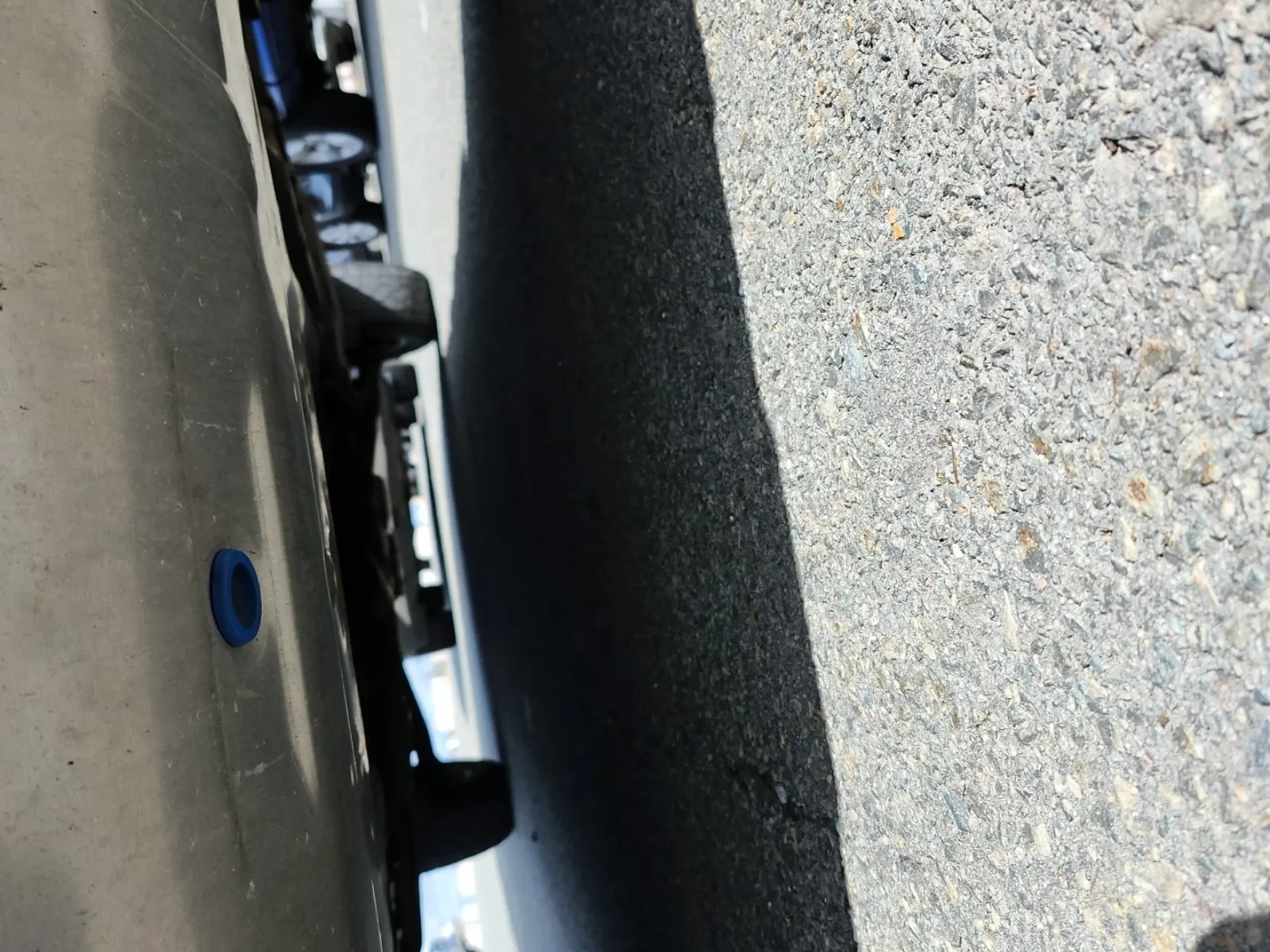 Undercarriage - Front Photo