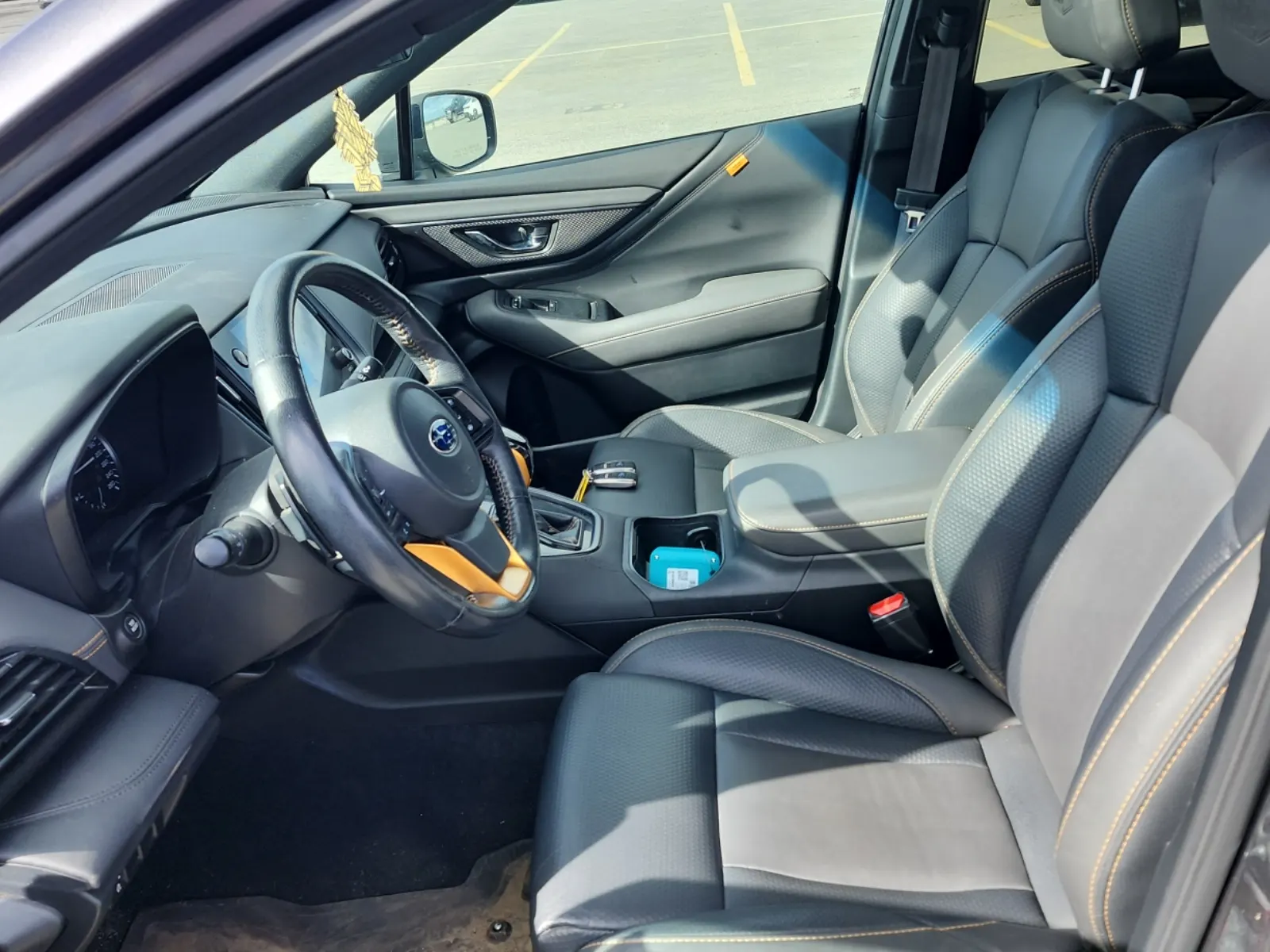Front Interior Photo