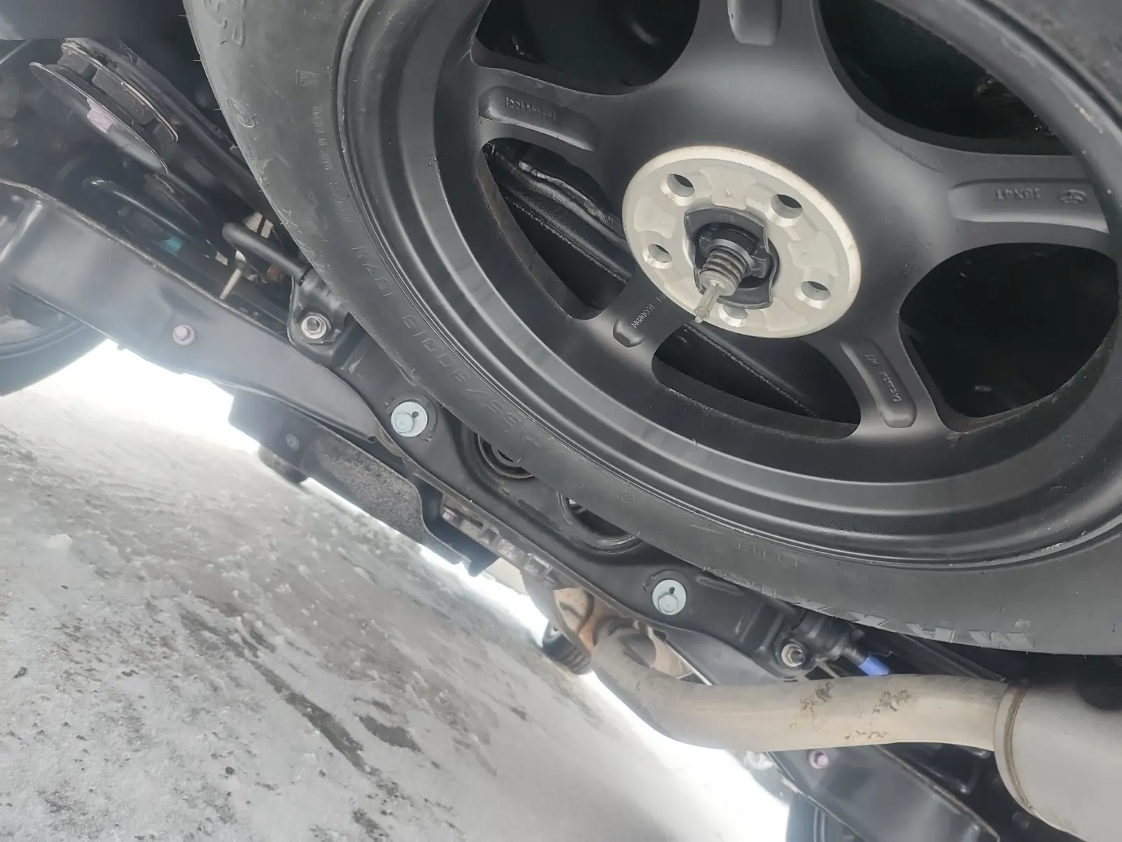 Spare Tire & Wheel Photo