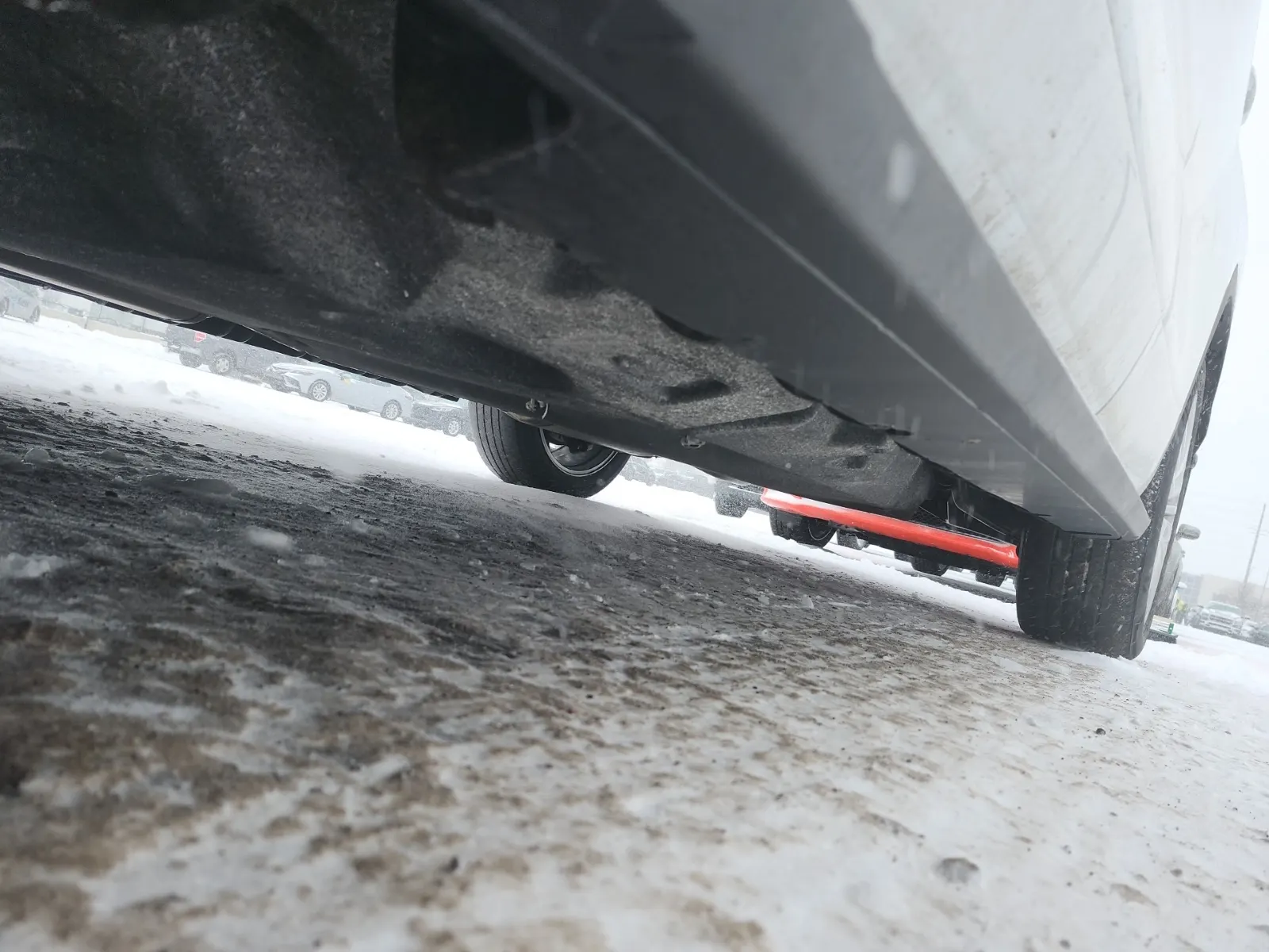 Undercarriage - Driver Photo