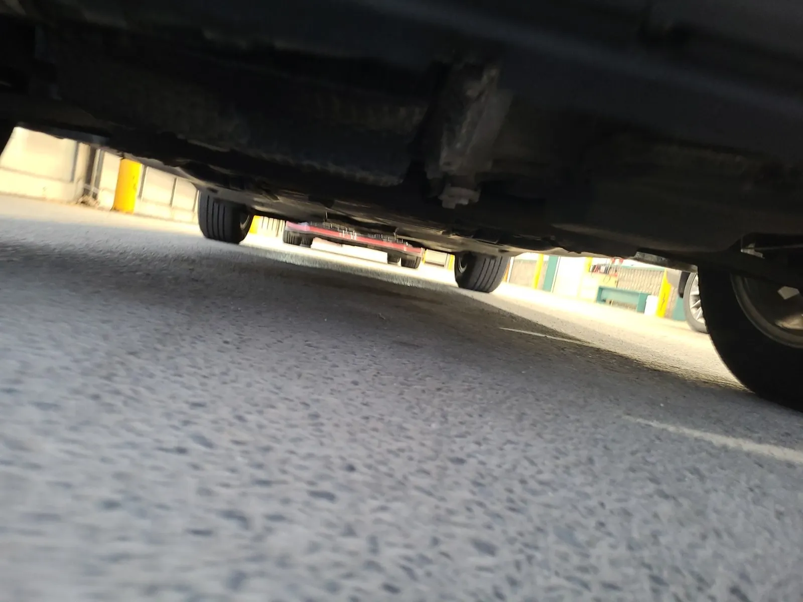 Undercarriage - Front Photo