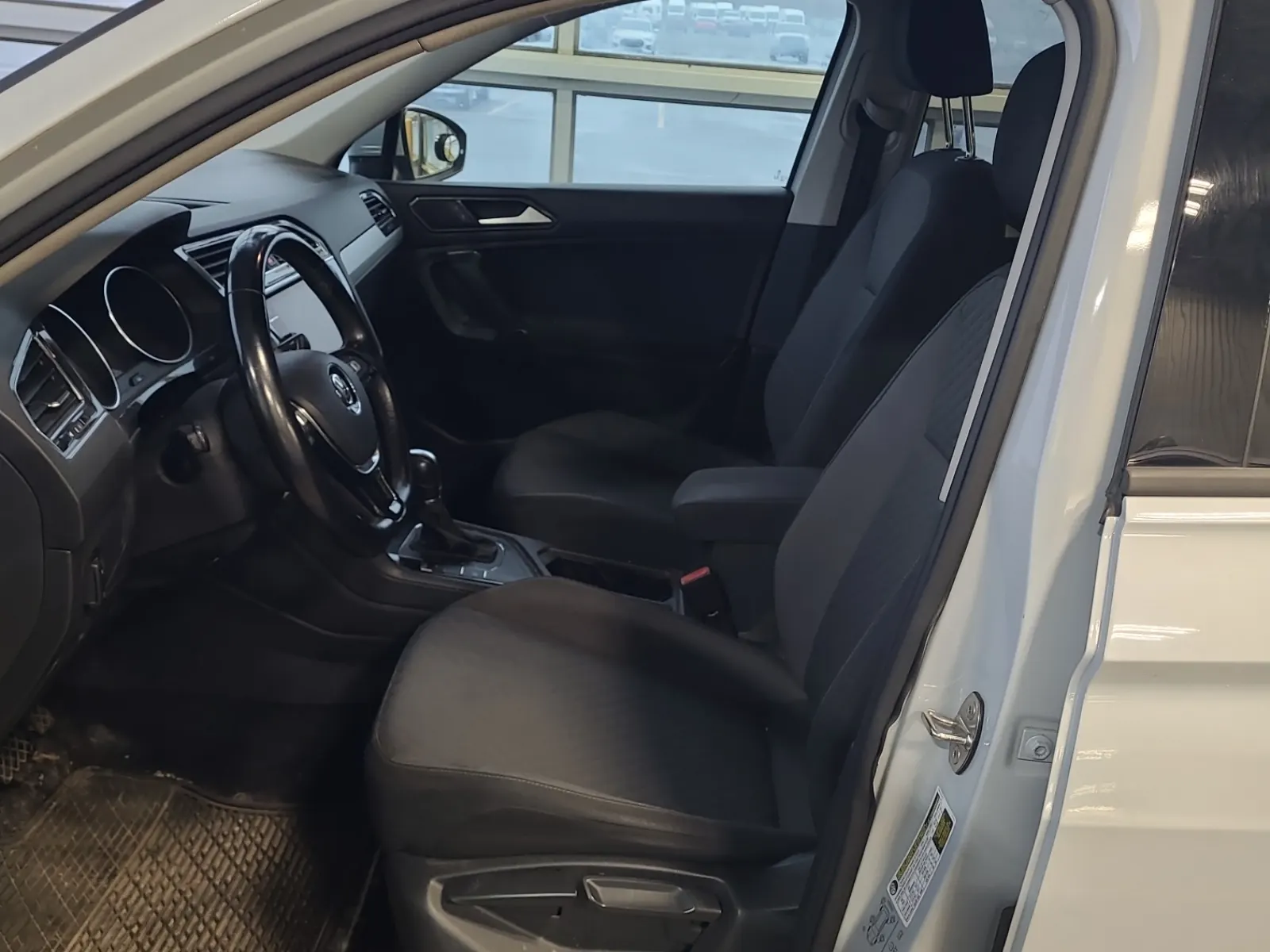 Front Interior Photo