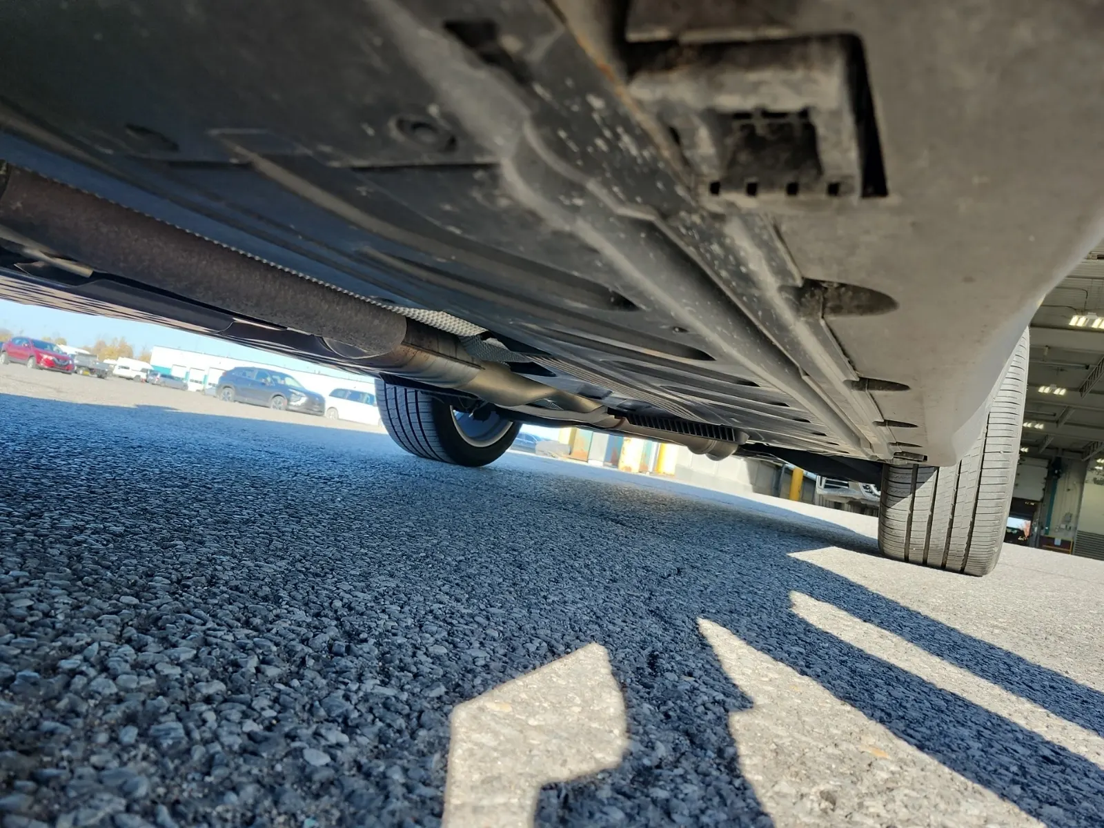 Undercarriage - Driver Photo