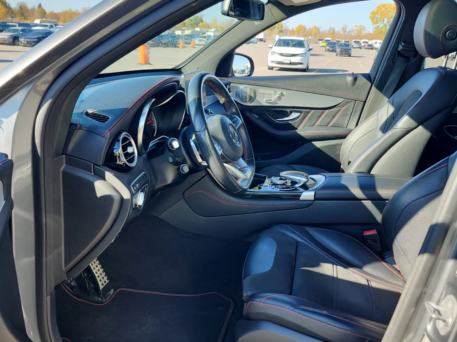 Front Interior Photo