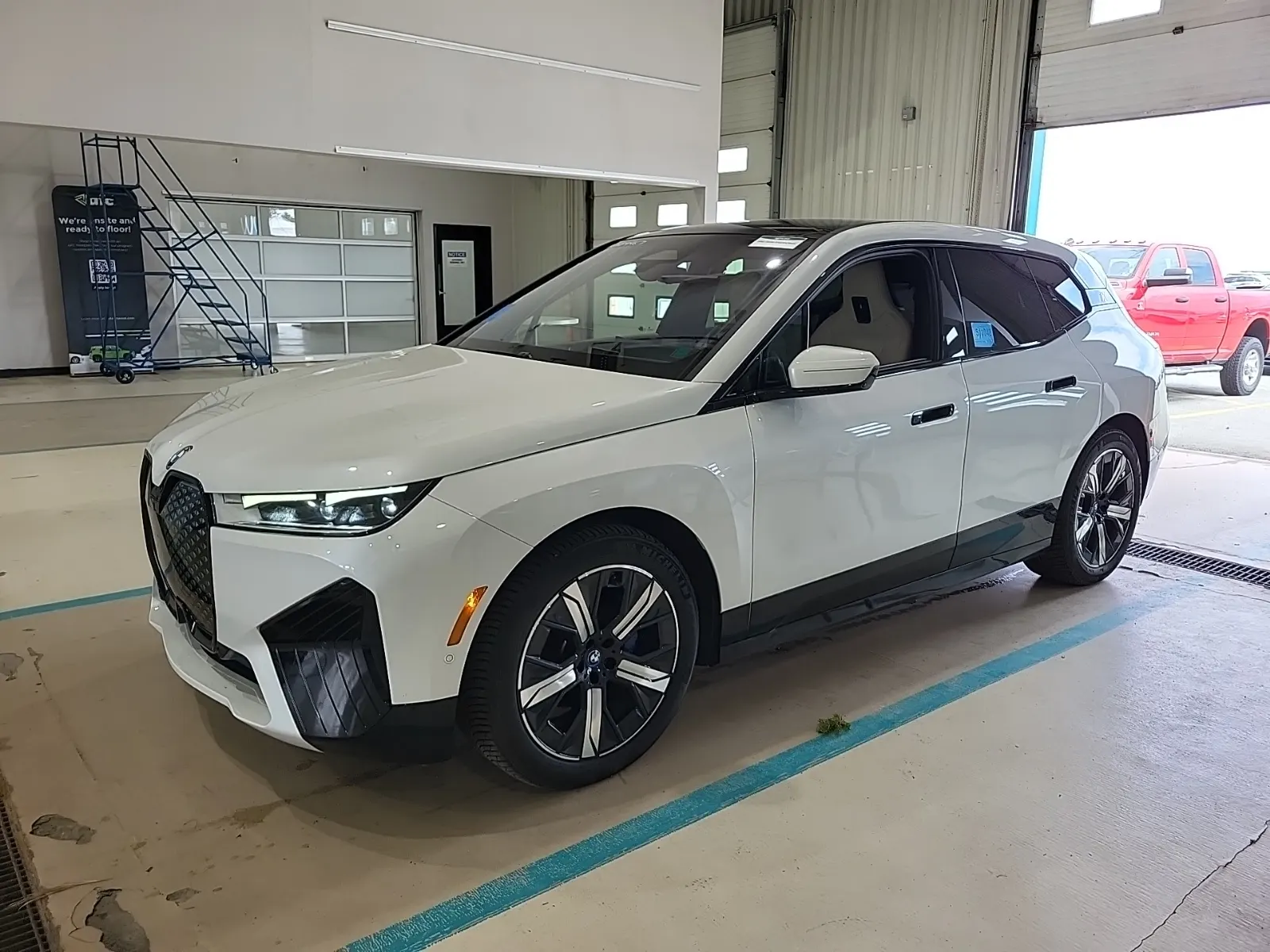 2022 BMW iX