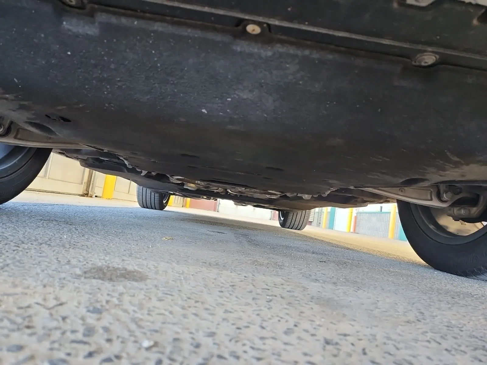 Undercarriage - Front Photo