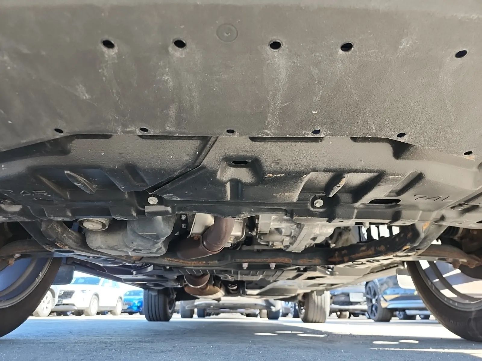 Undercarriage - Front Photo