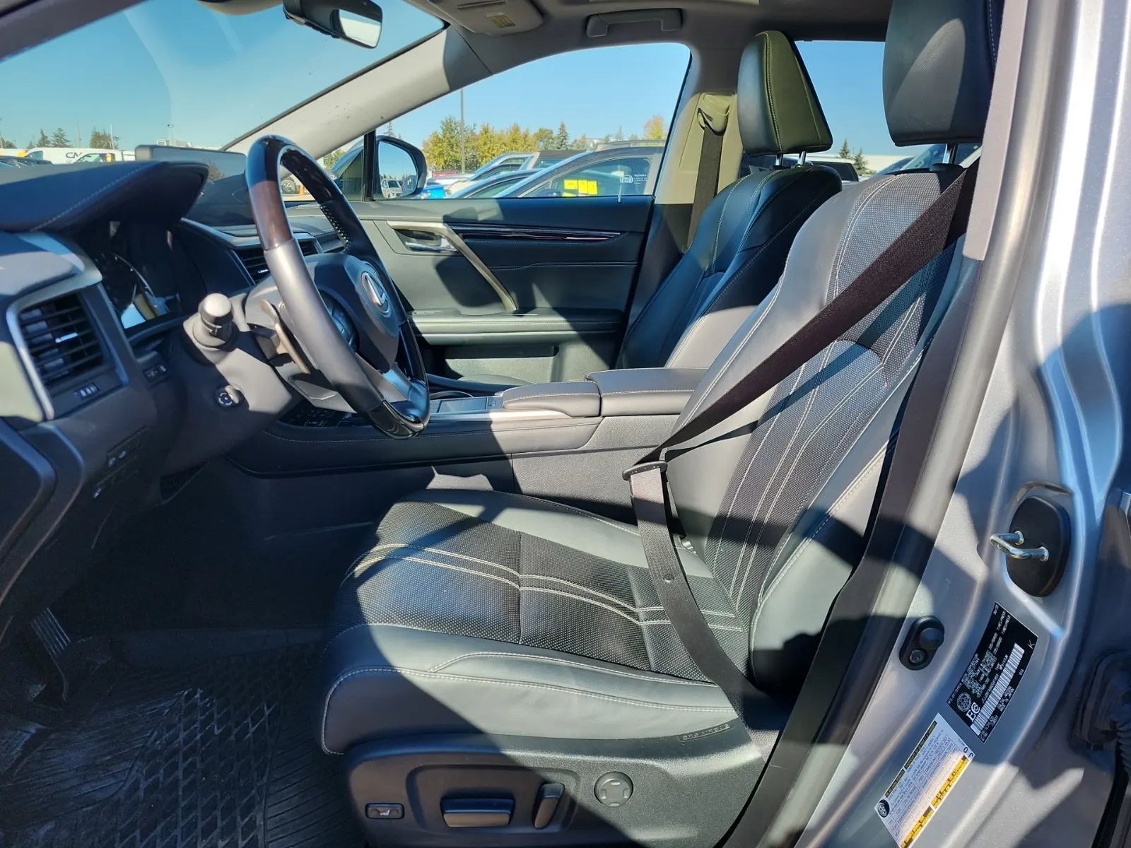 Front Interior Photo